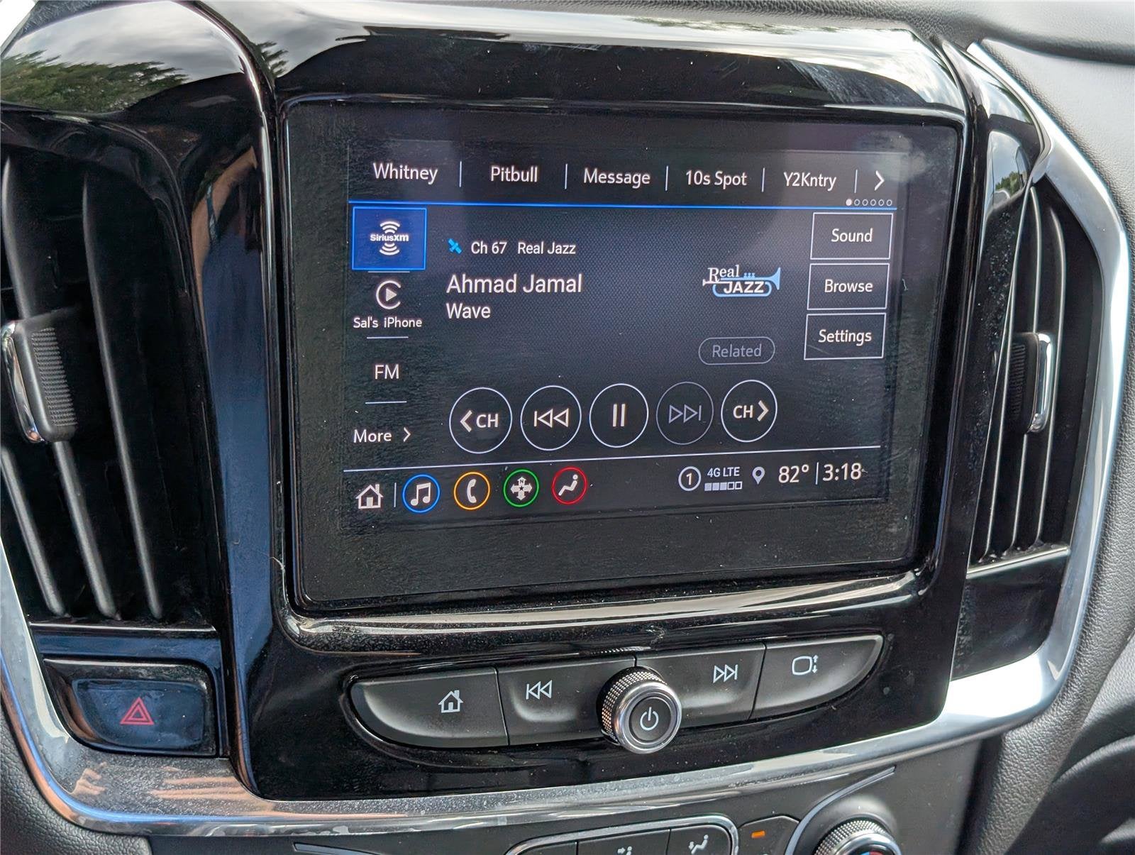 2023 Chevrolet Traverse LT Leather