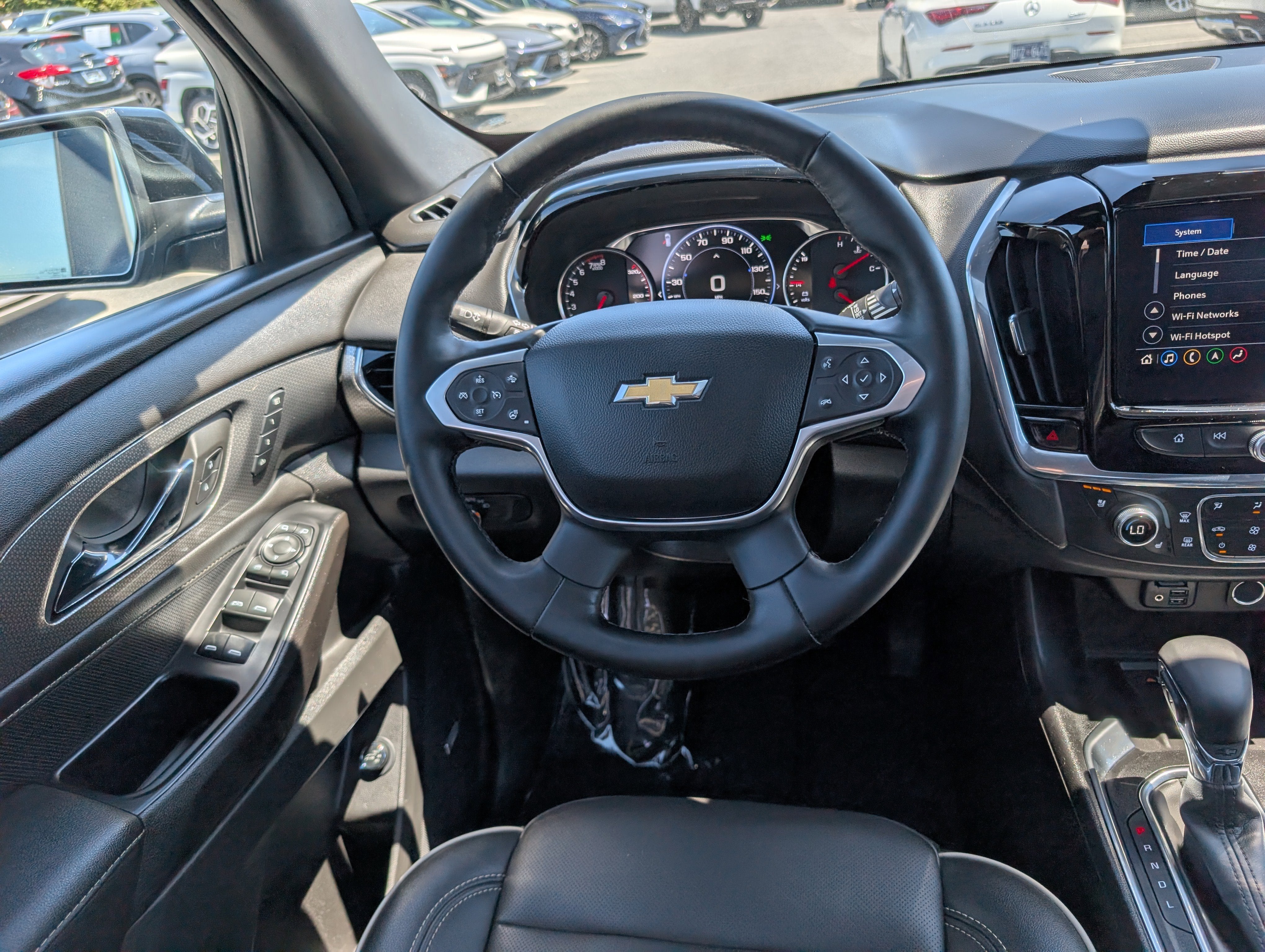 2023 Chevrolet Traverse Premier