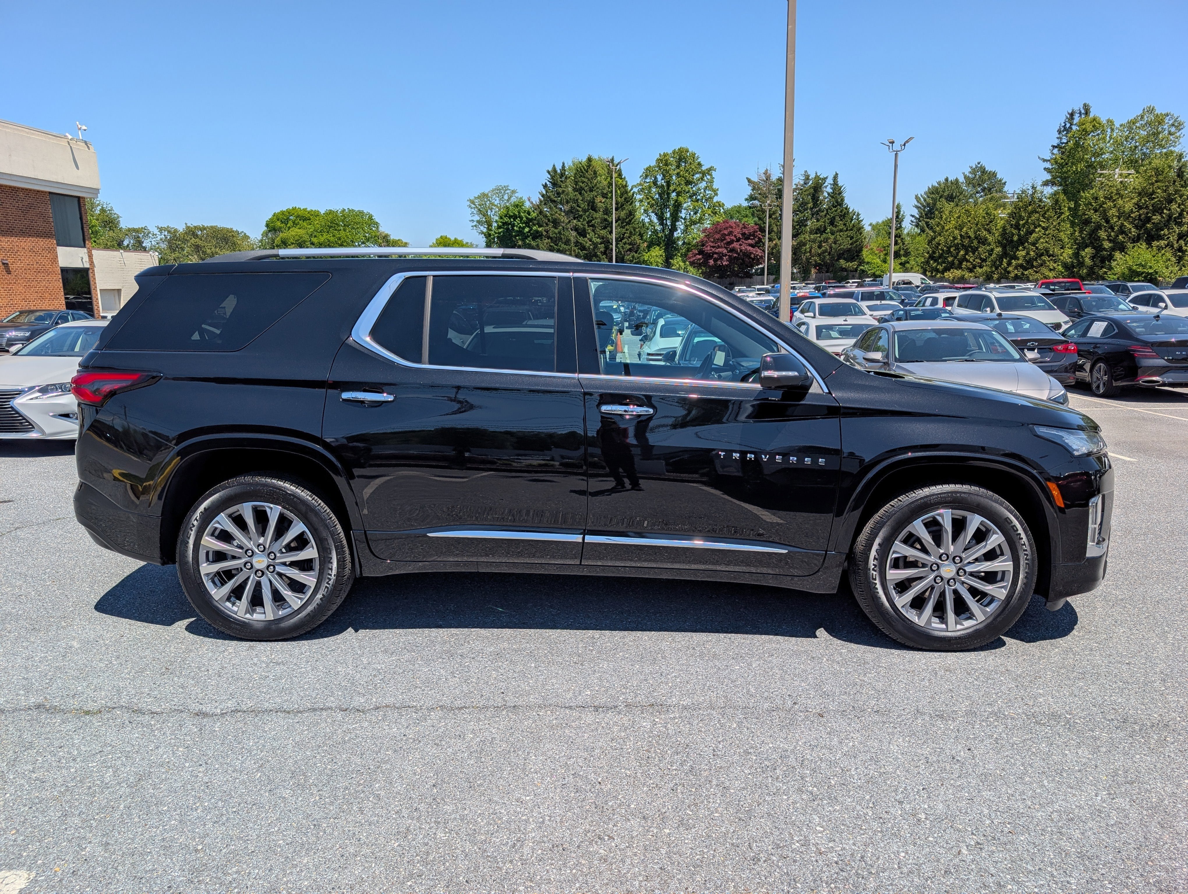 2023 Chevrolet Traverse Premier