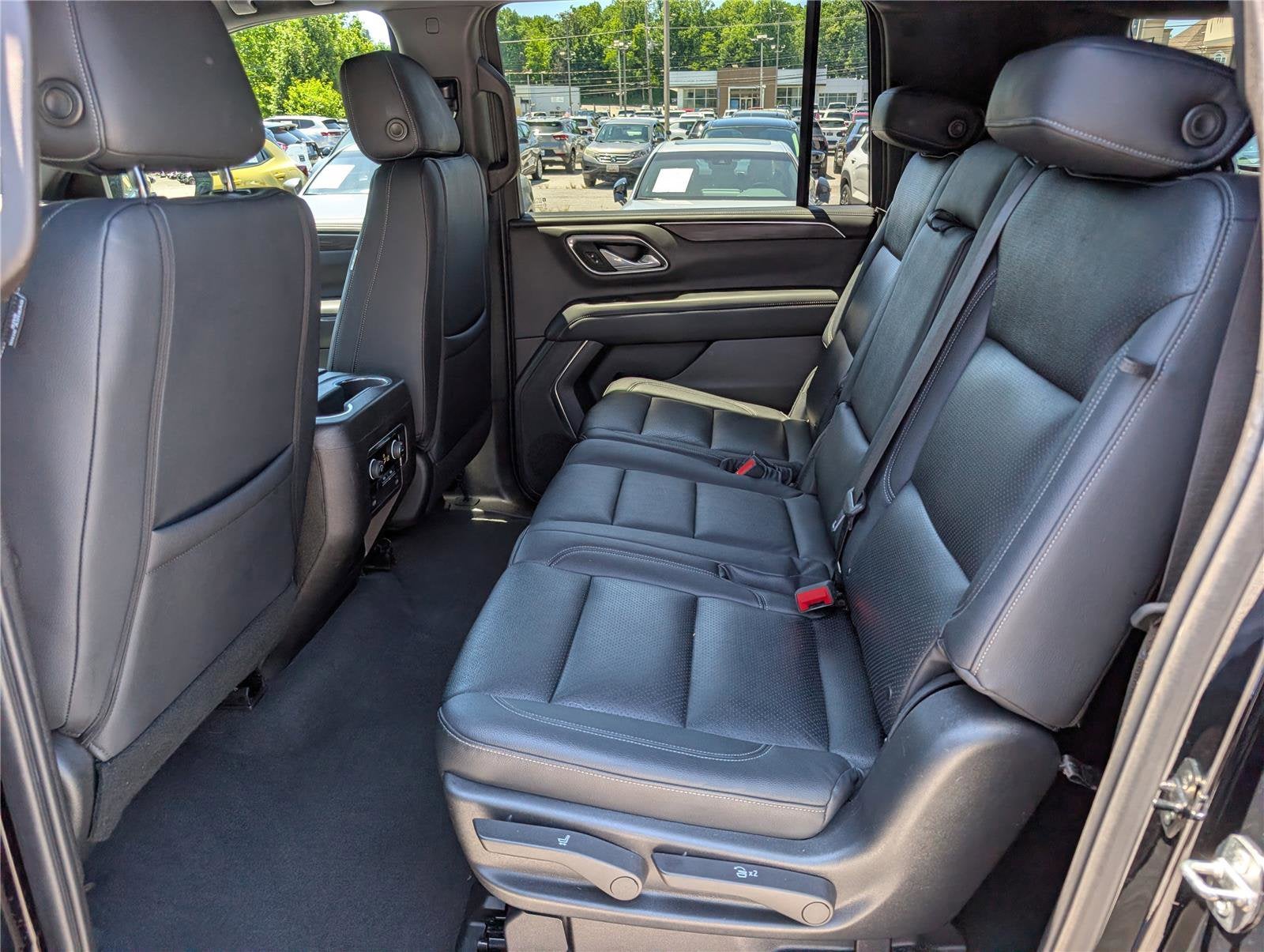 2021 Chevrolet Suburban LS