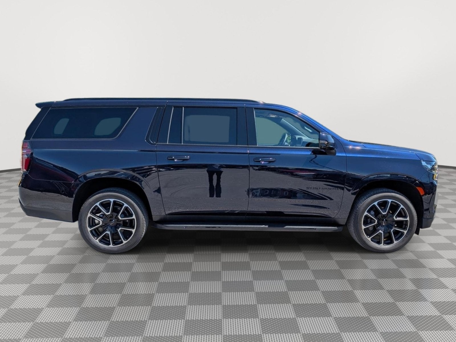 2024 Chevrolet Suburban RST
