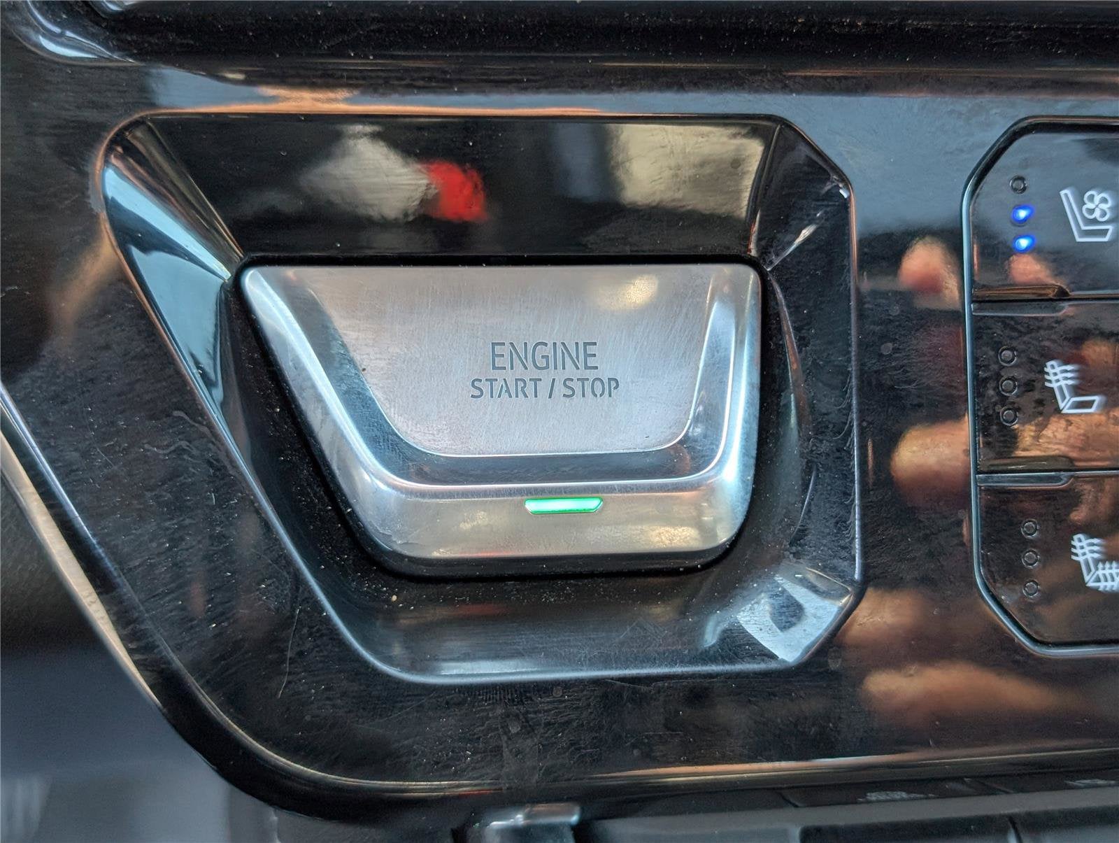 2024 GMC Sierra 3500 HD Denali