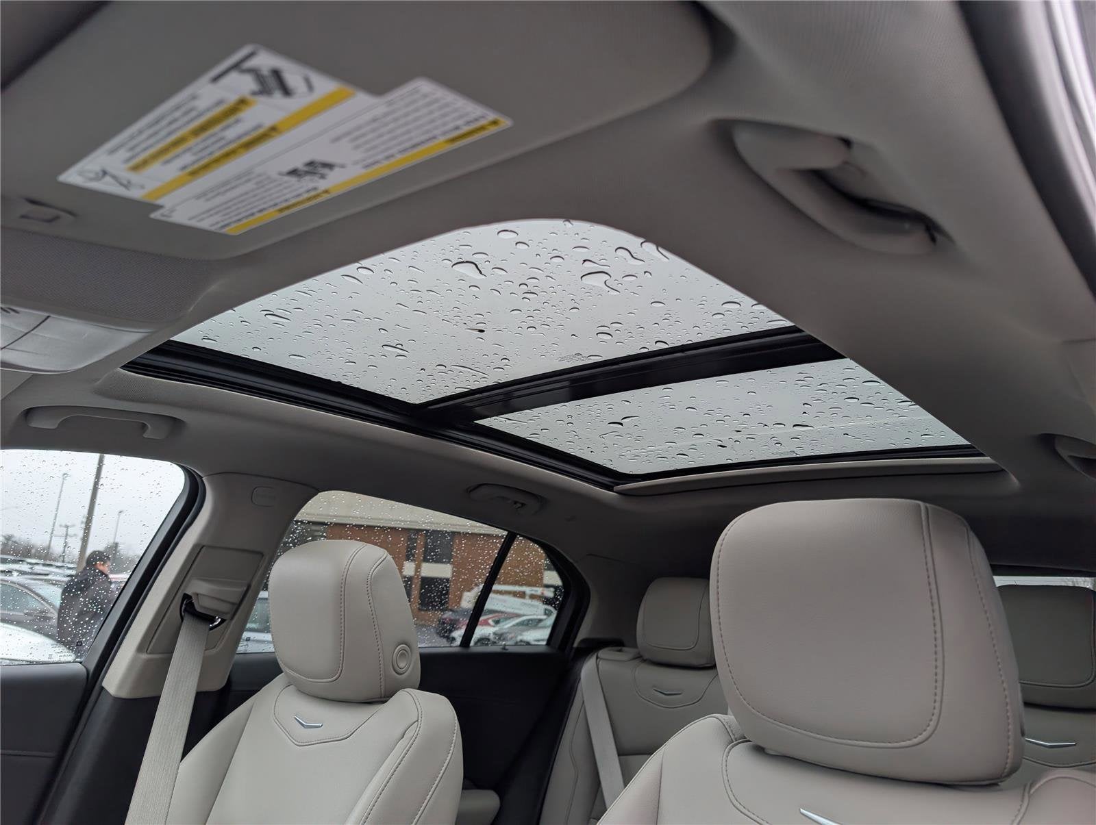 2023 Cadillac XT4 Luxury