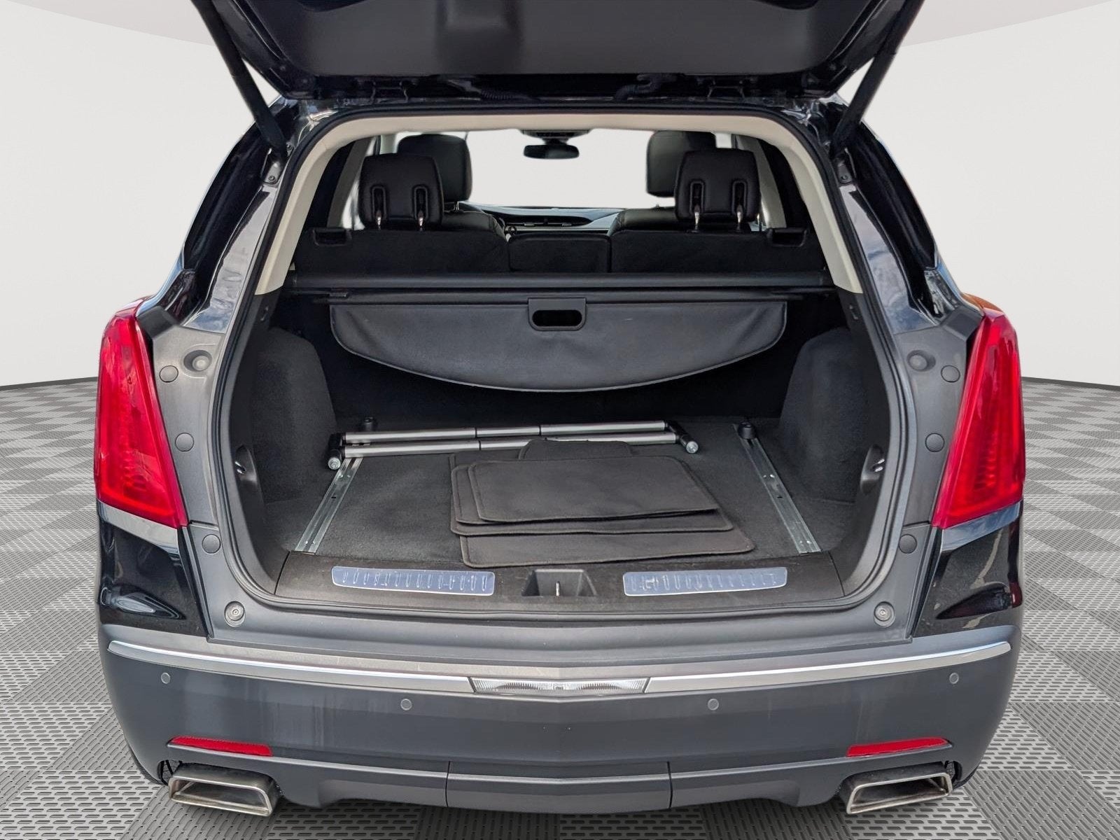 2017 Cadillac XT5 Luxury FWD