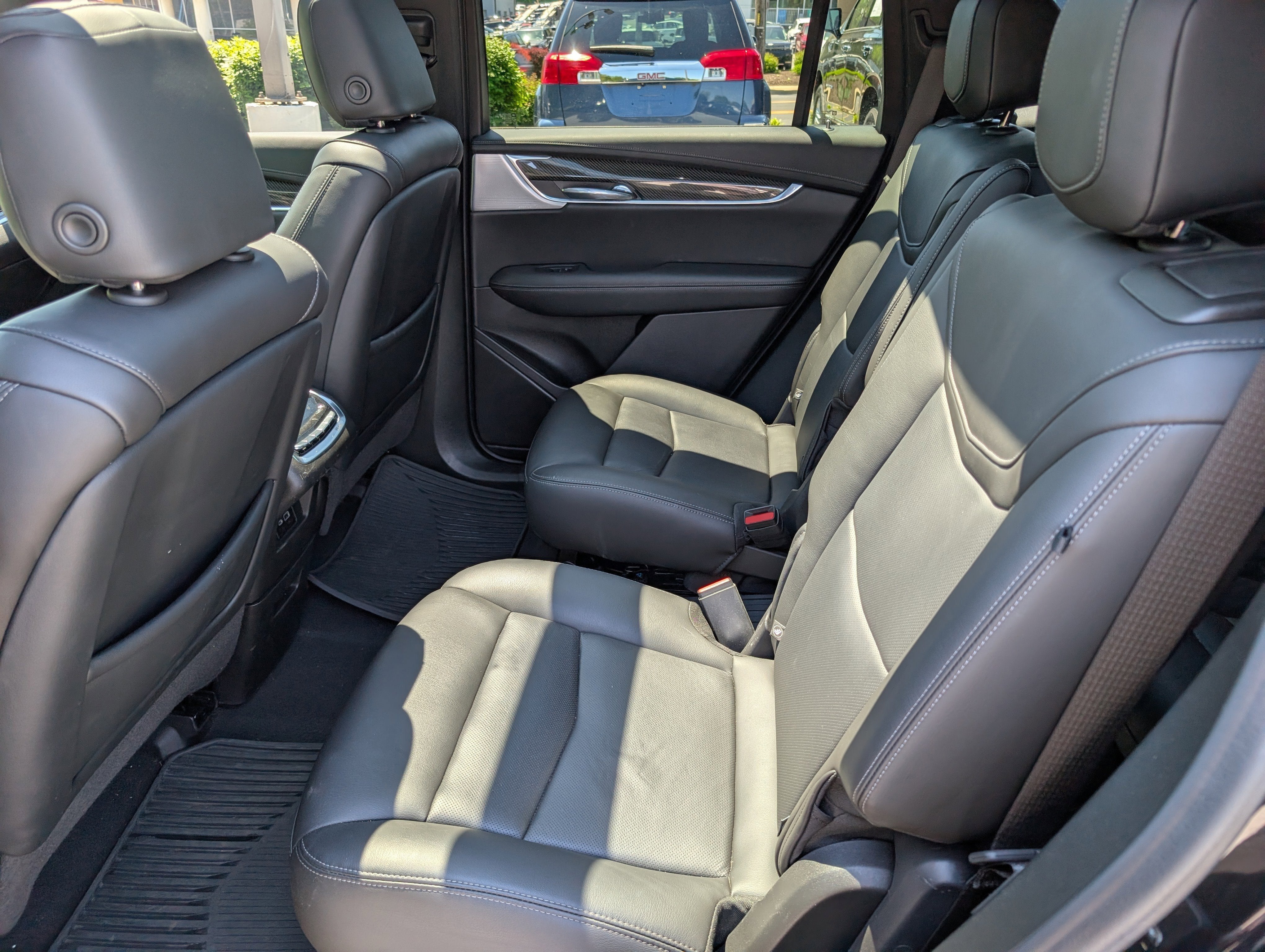 2023 Cadillac XT6 Sport