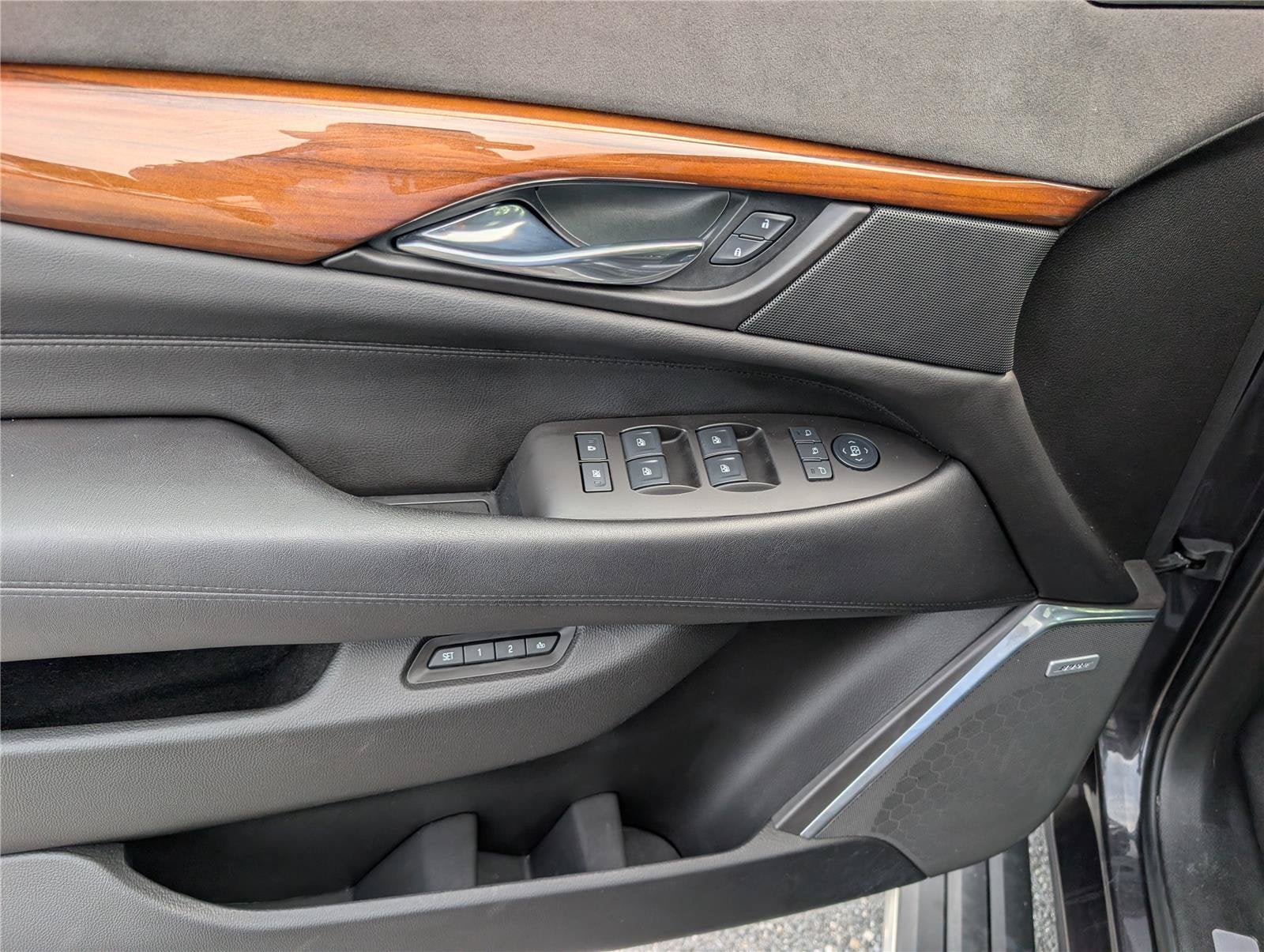 2016 Cadillac Escalade ESV Premium Collection