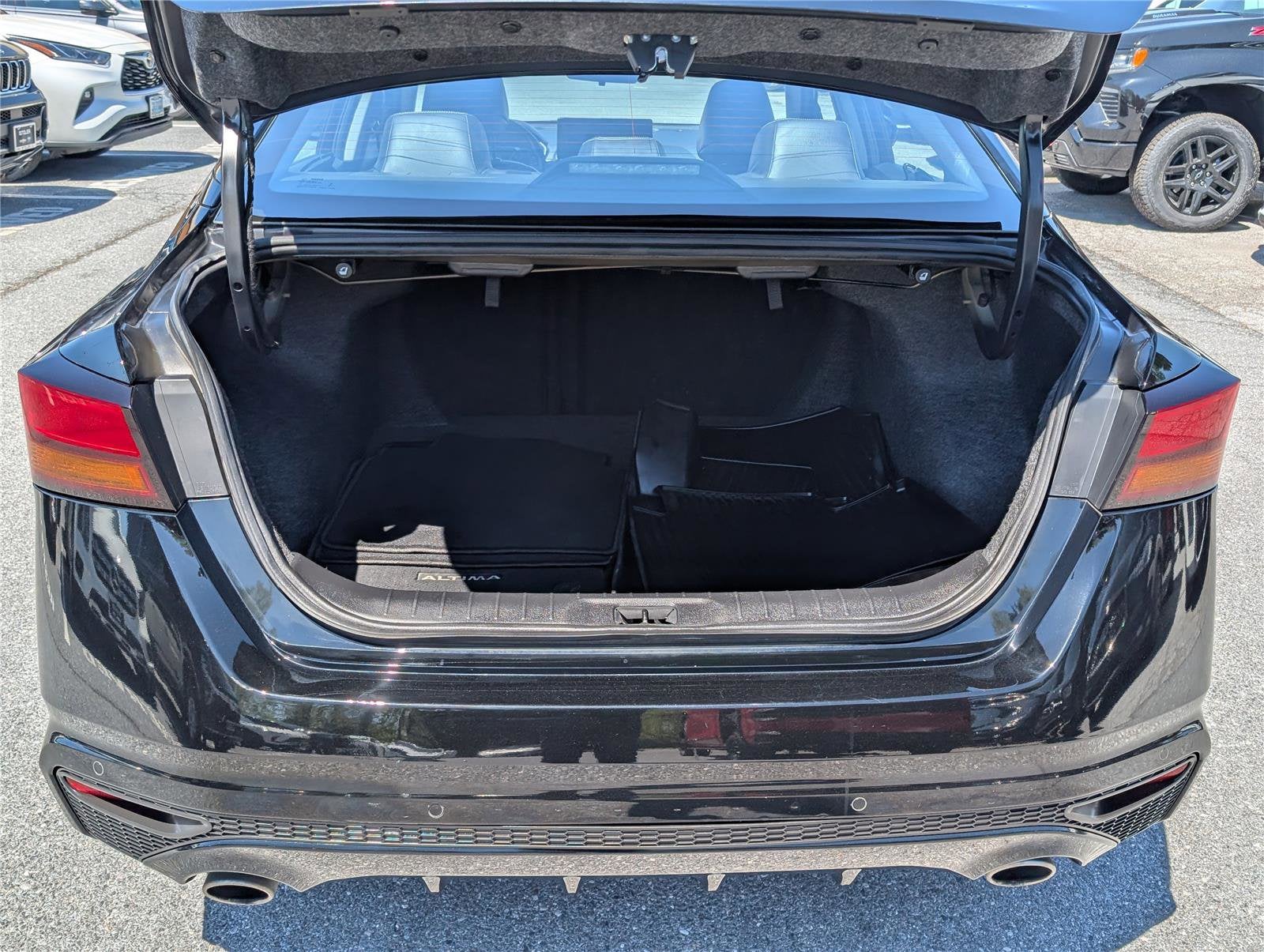 2024 Nissan Altima 2.5 SL