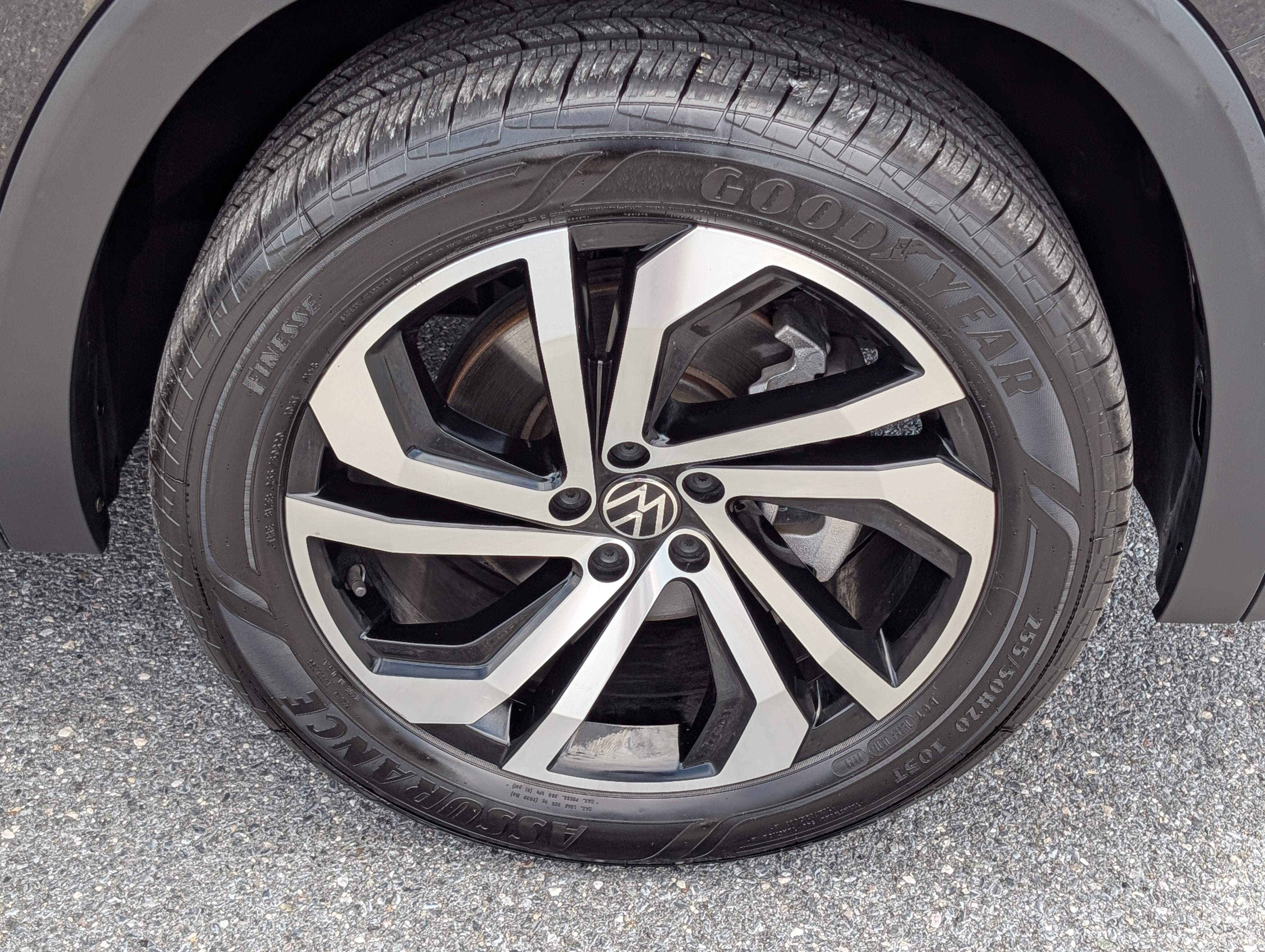 2023 Volkswagen Atlas 2.0T SEL