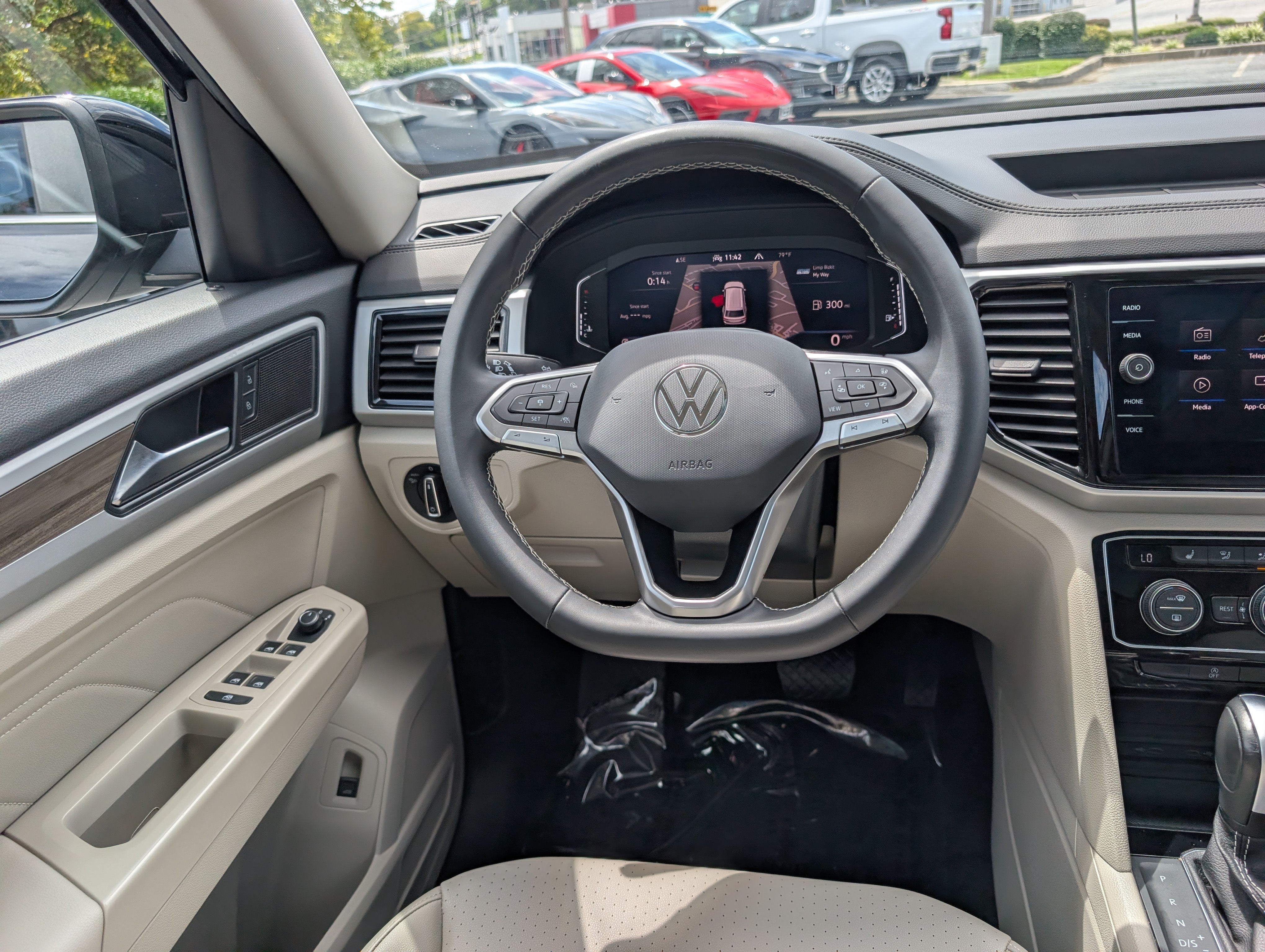 2023 Volkswagen Atlas 2.0T SEL