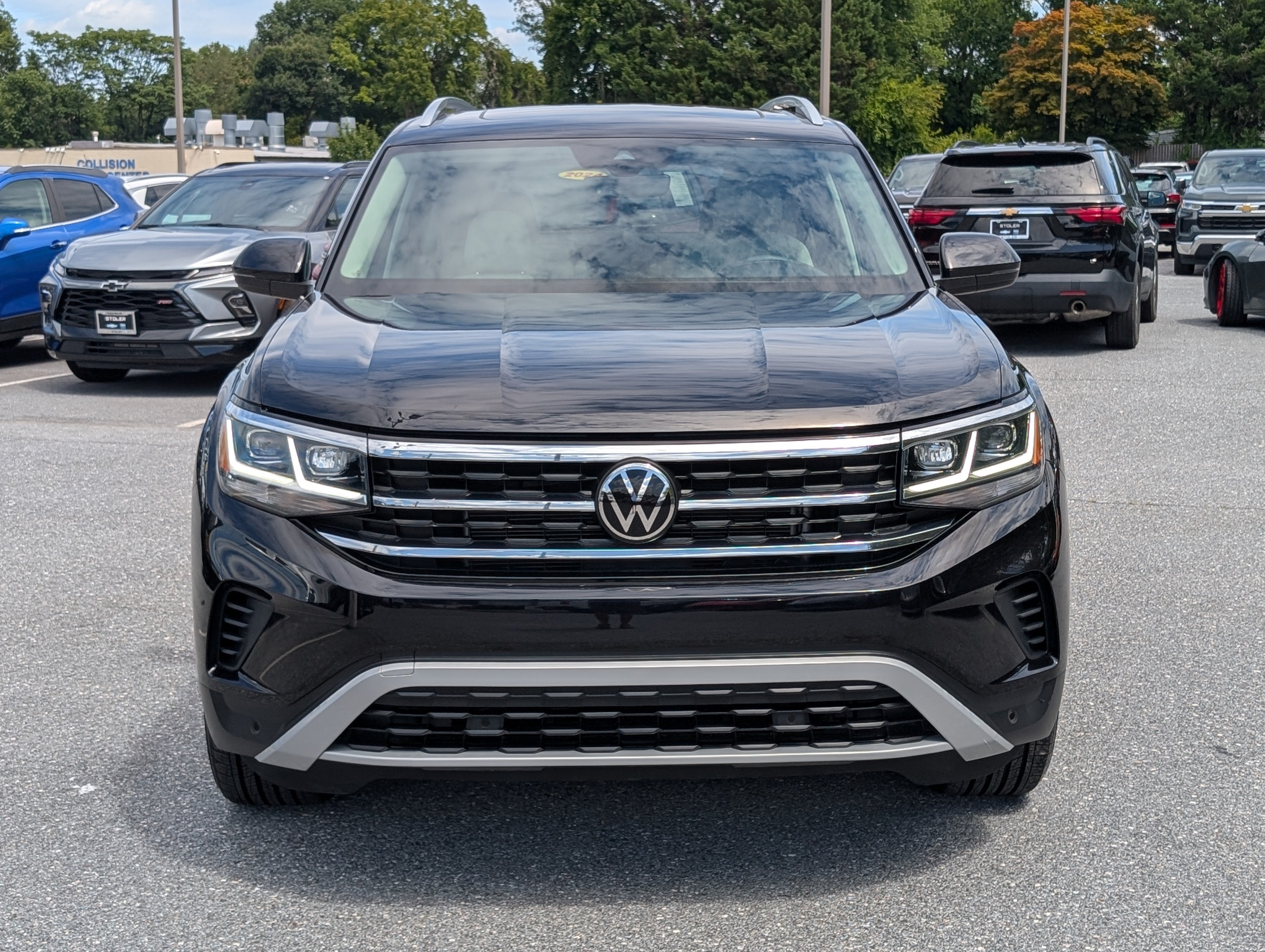 2023 Volkswagen Atlas 2.0T SEL