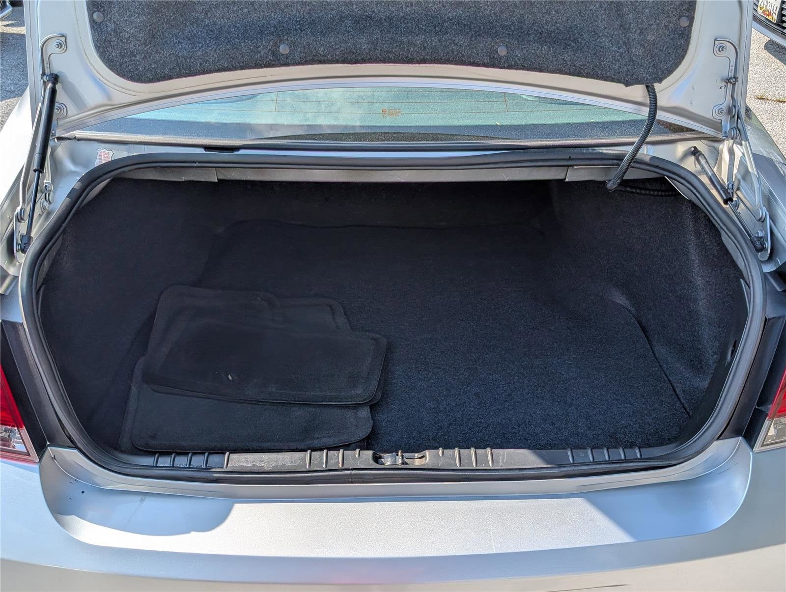 2011 Chevrolet Impala LT Fleet