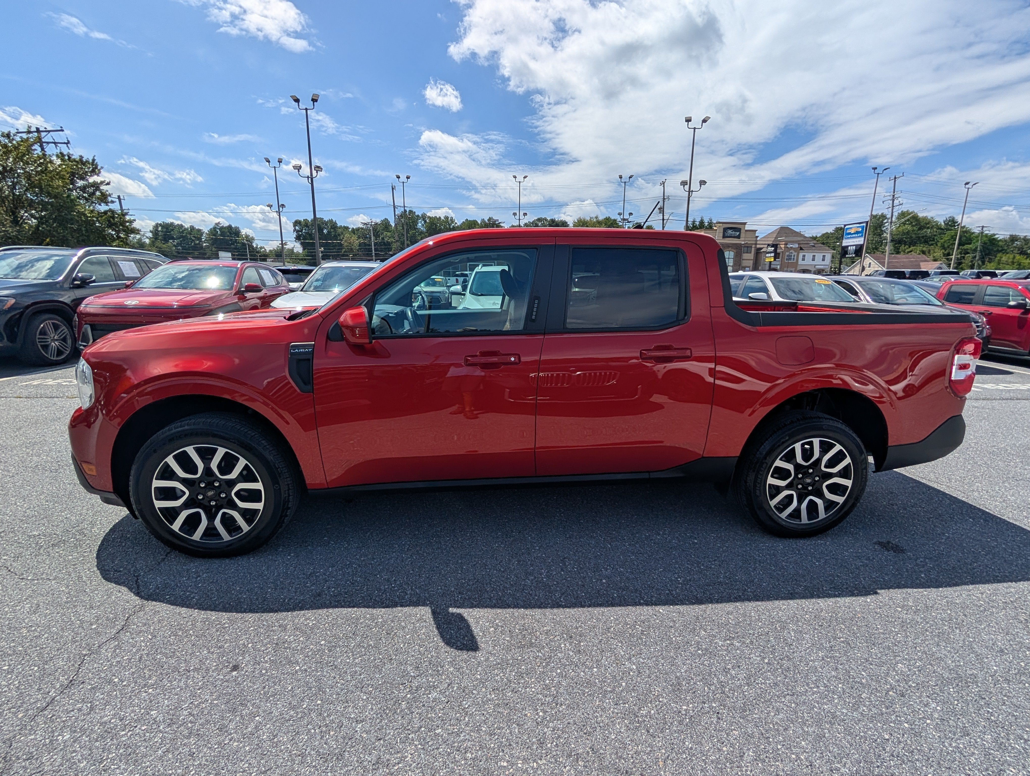 2022 Ford Maverick XL