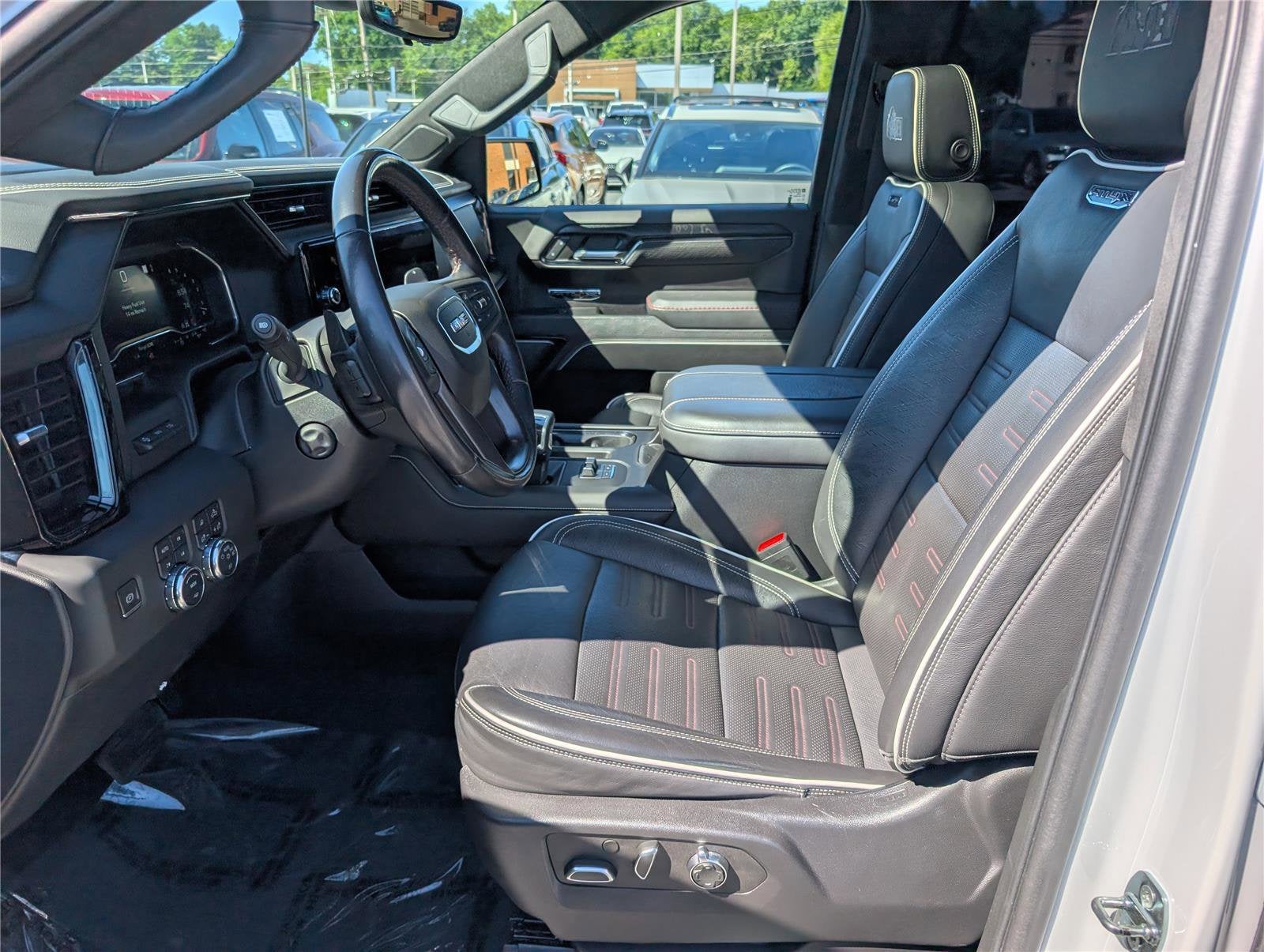 2023 GMC Sierra 1500 AT4X