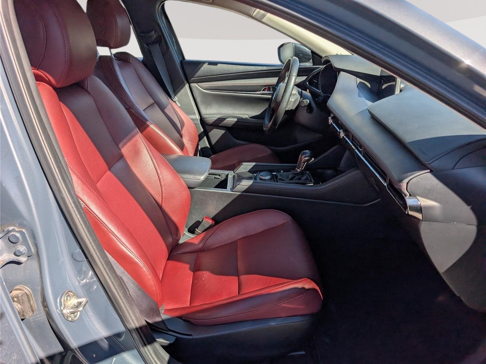 2024 Mazda Mazda3 Sedan 2.5 S Carbon Edition