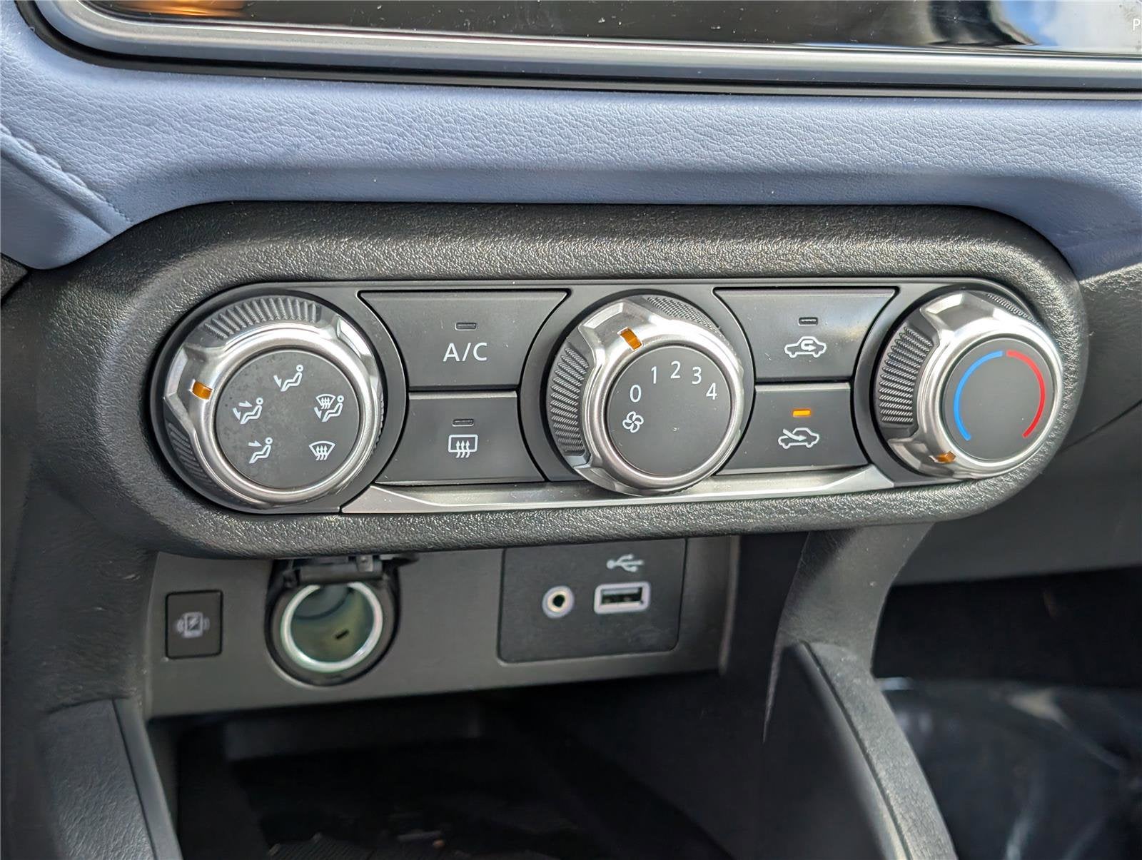 2024 Nissan Versa SV