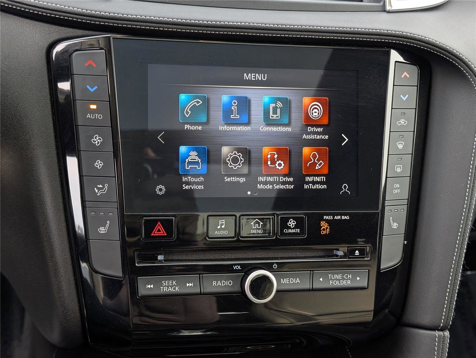 2021 INFINITI QX50 LUXE