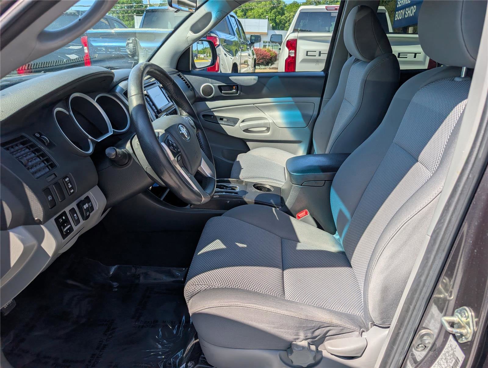2014 Toyota Tacoma 4WD Double Cab V6 MT (Natl)