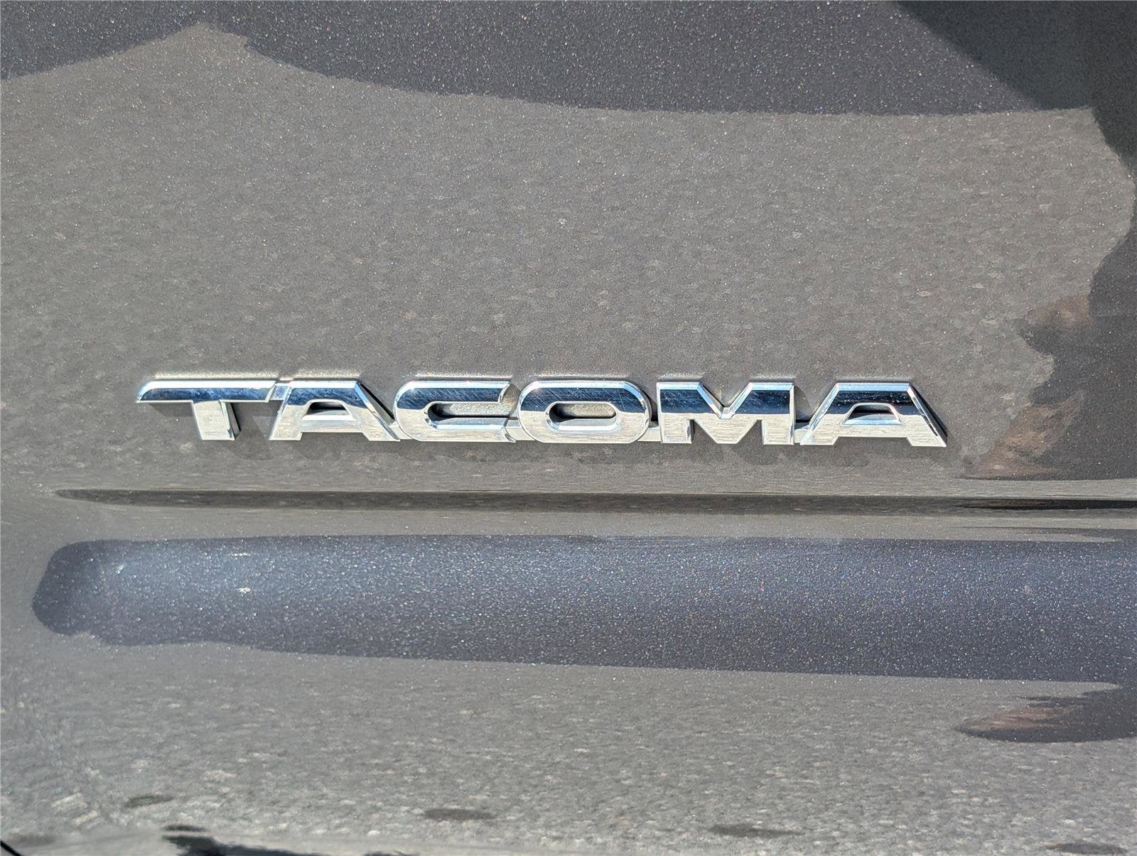 2014 Toyota Tacoma 4WD Double Cab V6 MT (Natl)
