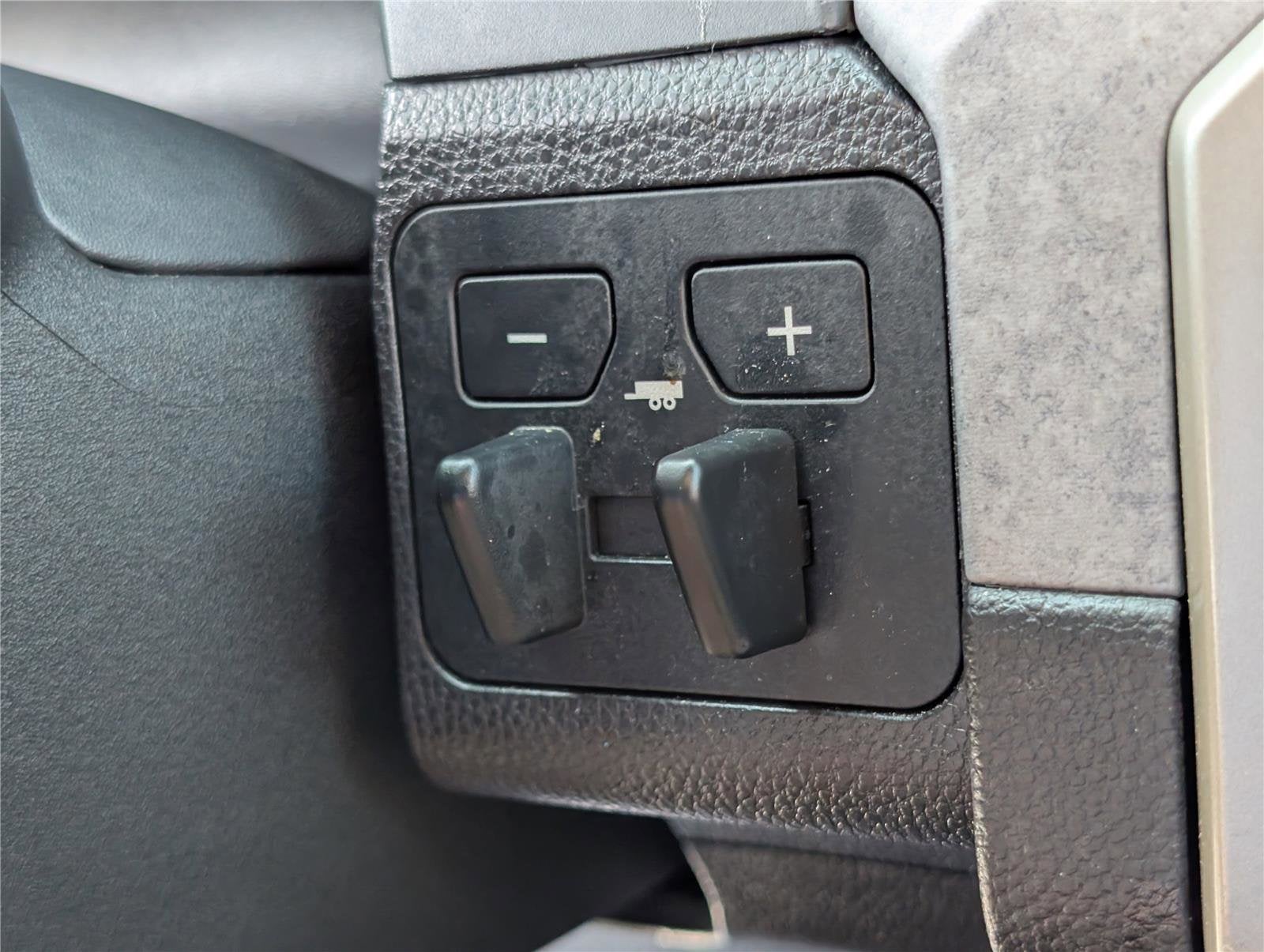 2025 Toyota Tacoma 4WD TRD Sport Hybrid
