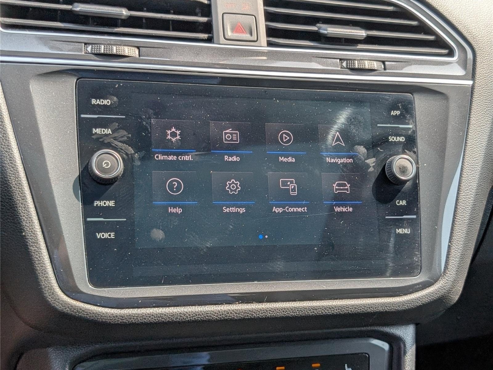 2023 Volkswagen Tiguan SE