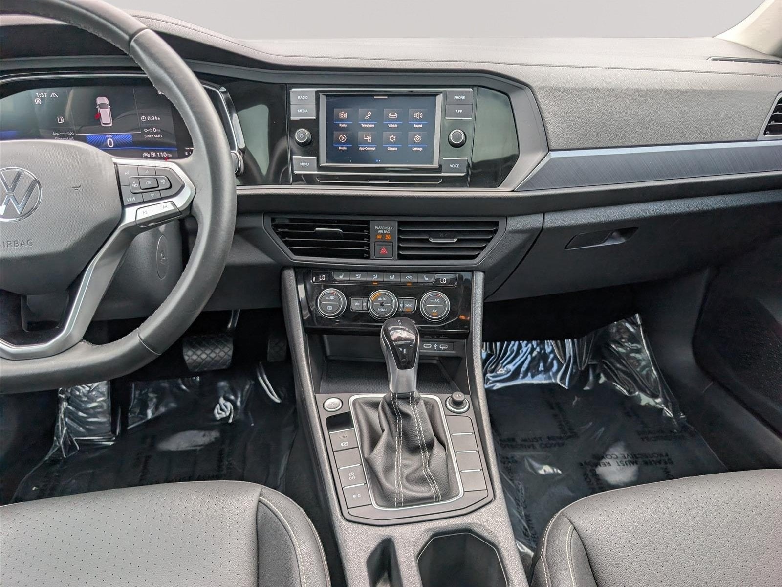 2024 Volkswagen Jetta SE