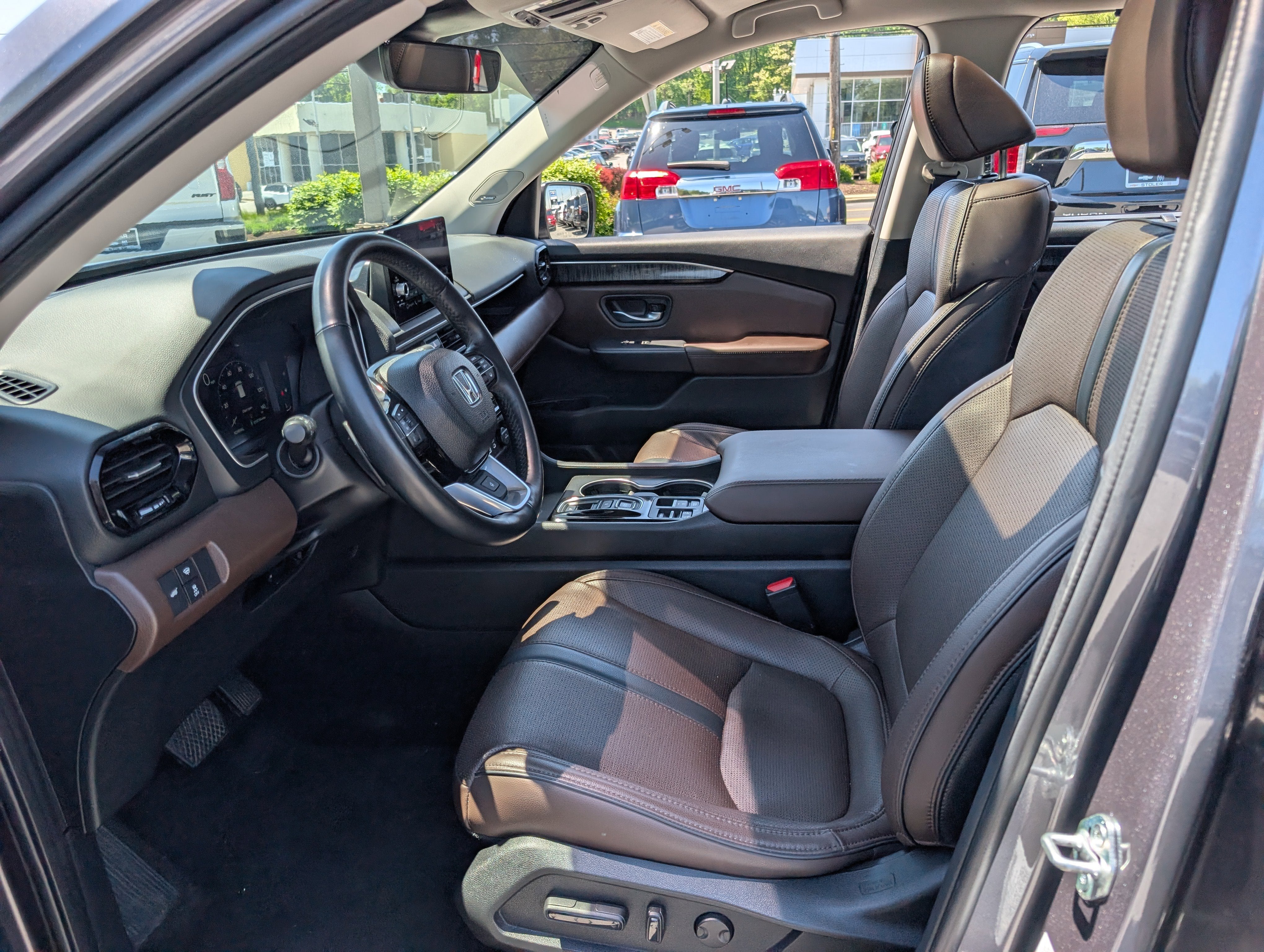 2023 Honda Pilot Elite