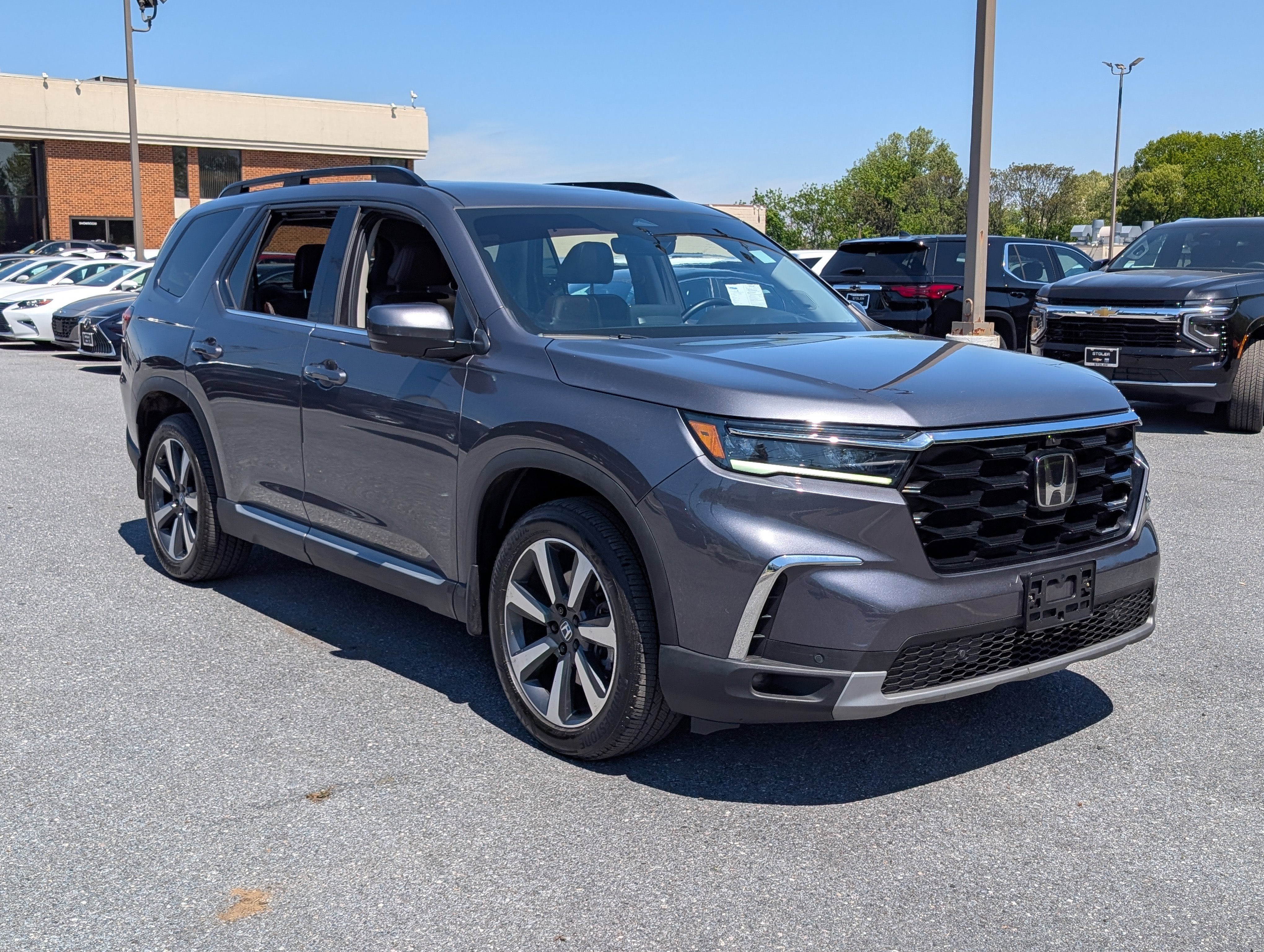2023 Honda Pilot Elite