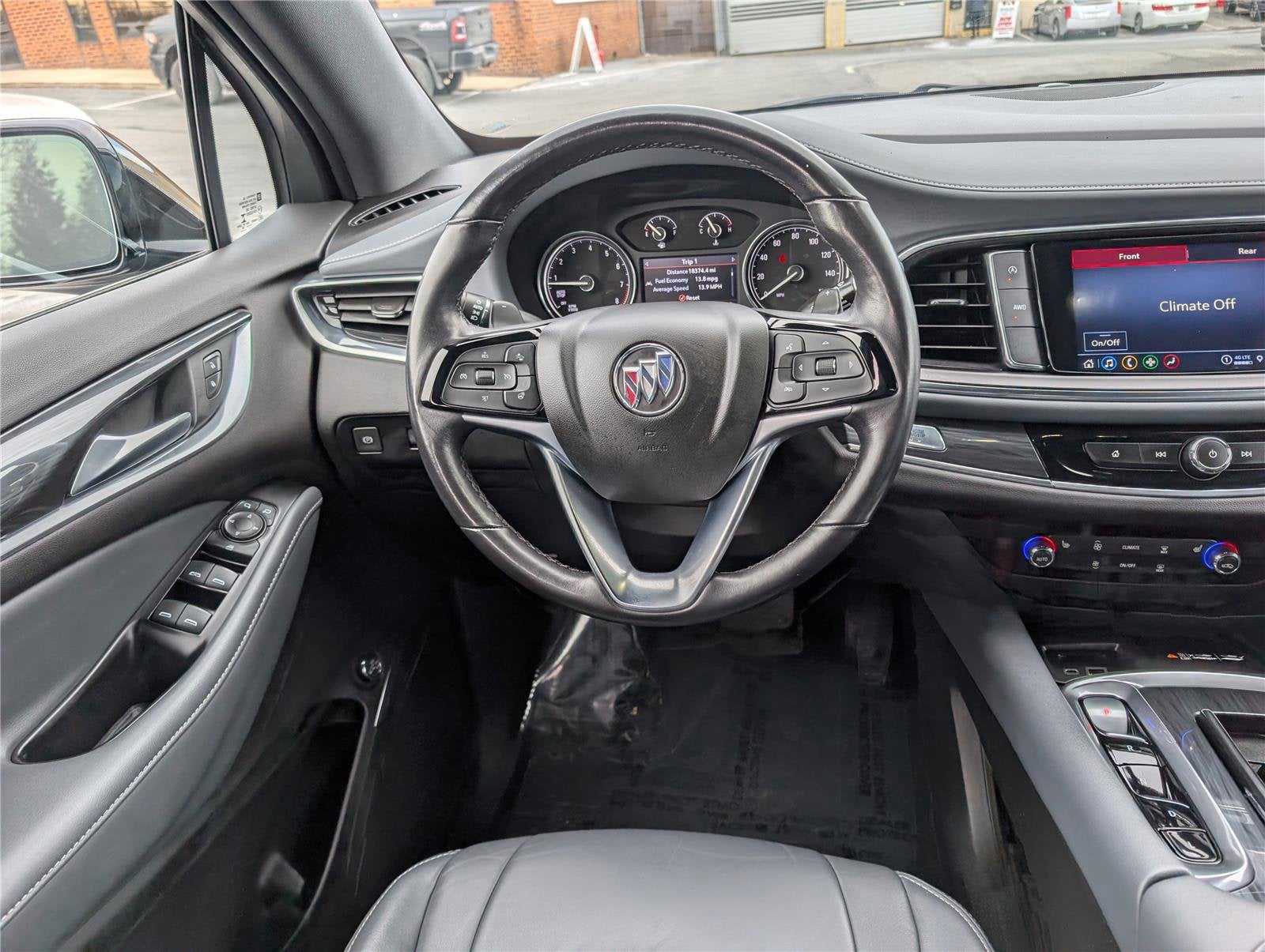 2022 Buick Enclave Essence