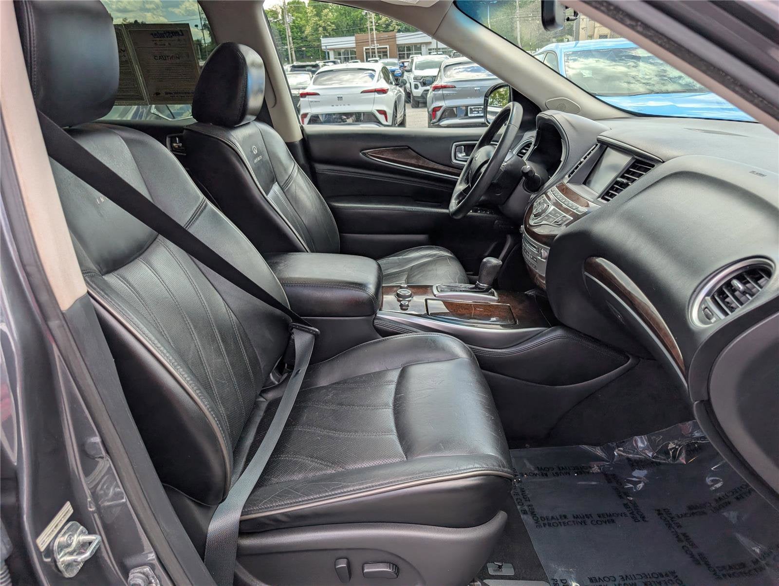 2013 INFINITI JX35 AWD 4dr