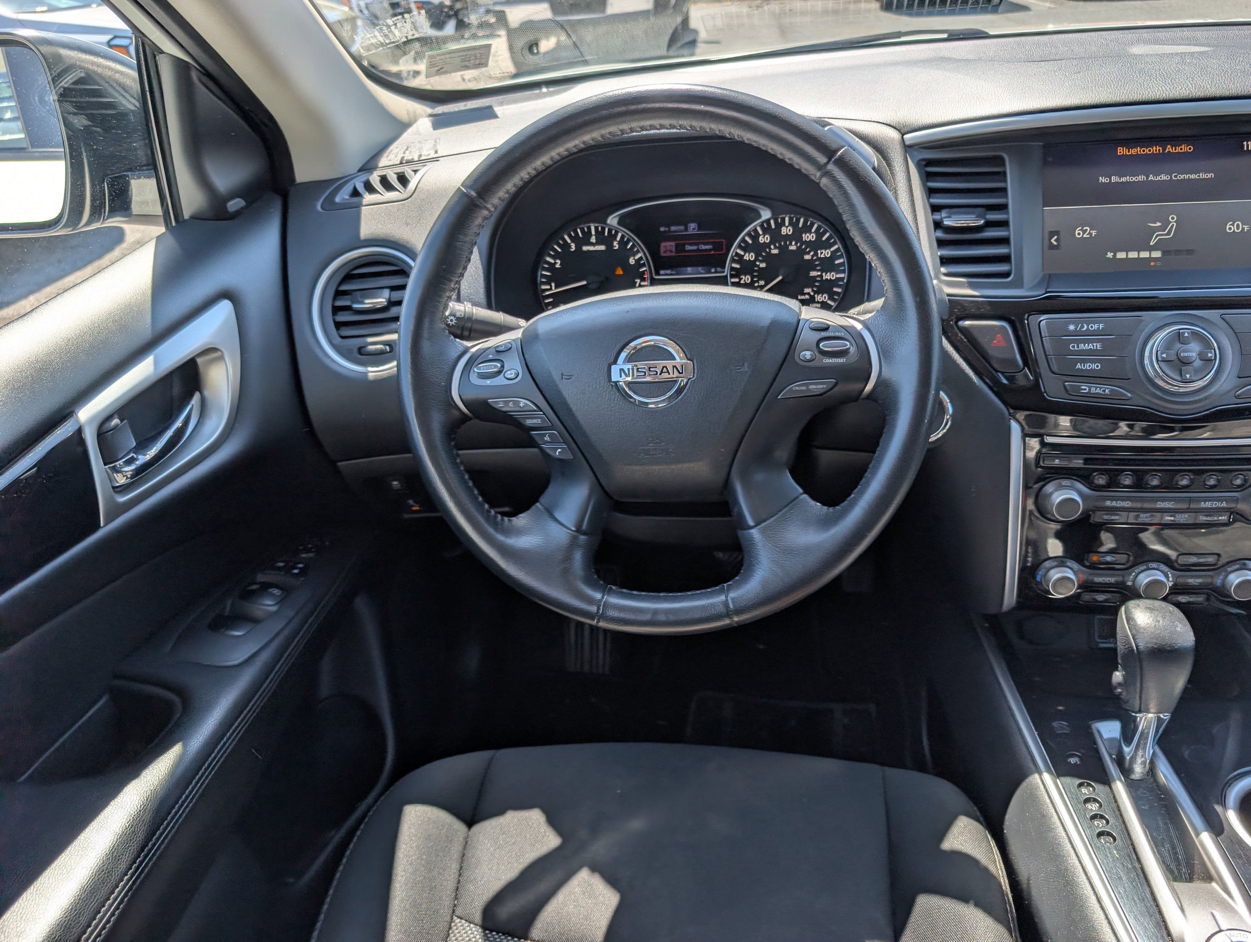 2020 Nissan Pathfinder SV