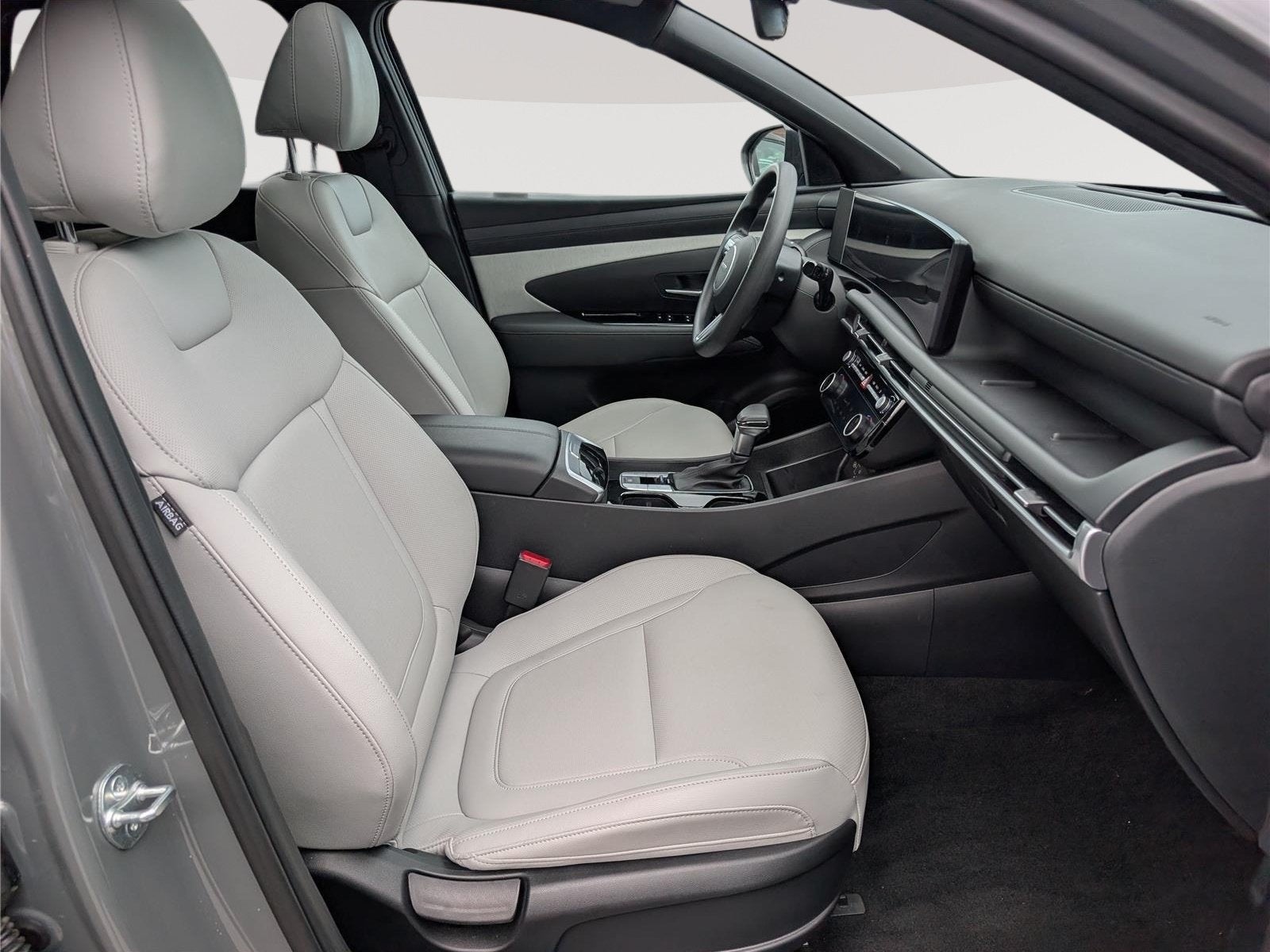 2025 Hyundai Santa Cruz SEL Activity