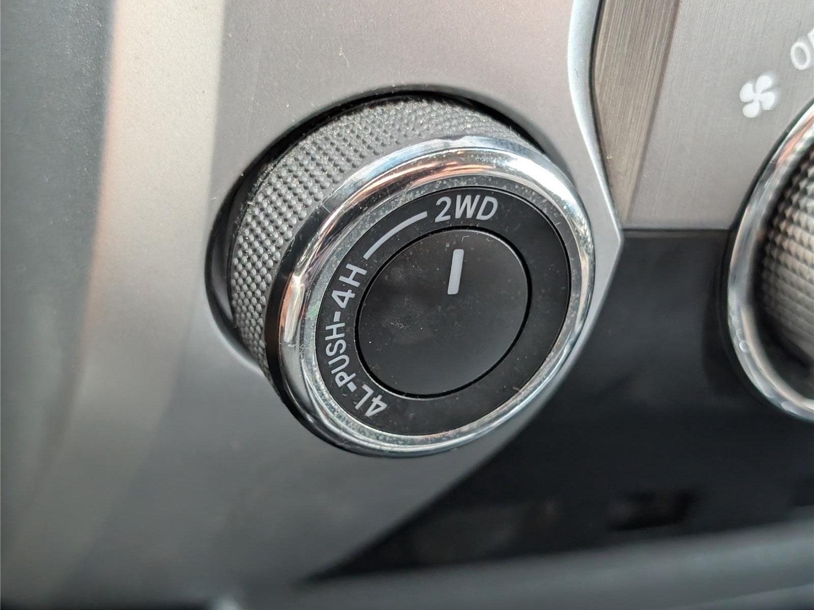 2015 Toyota Tundra 4WD Truck SR5