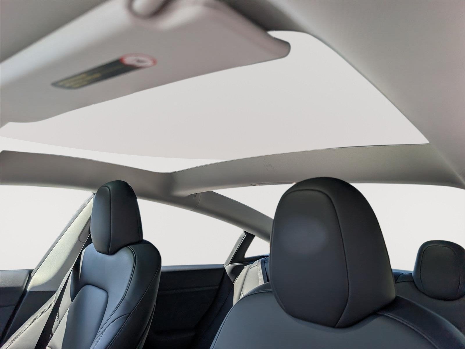 2023 Tesla Model 3 RWD