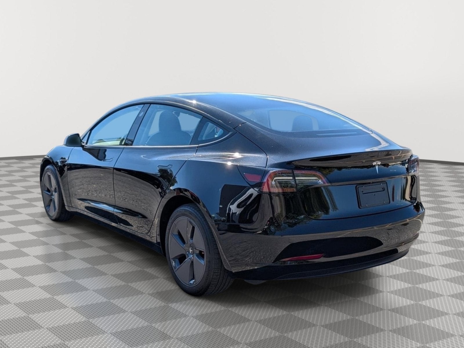 2023 Tesla Model 3 RWD