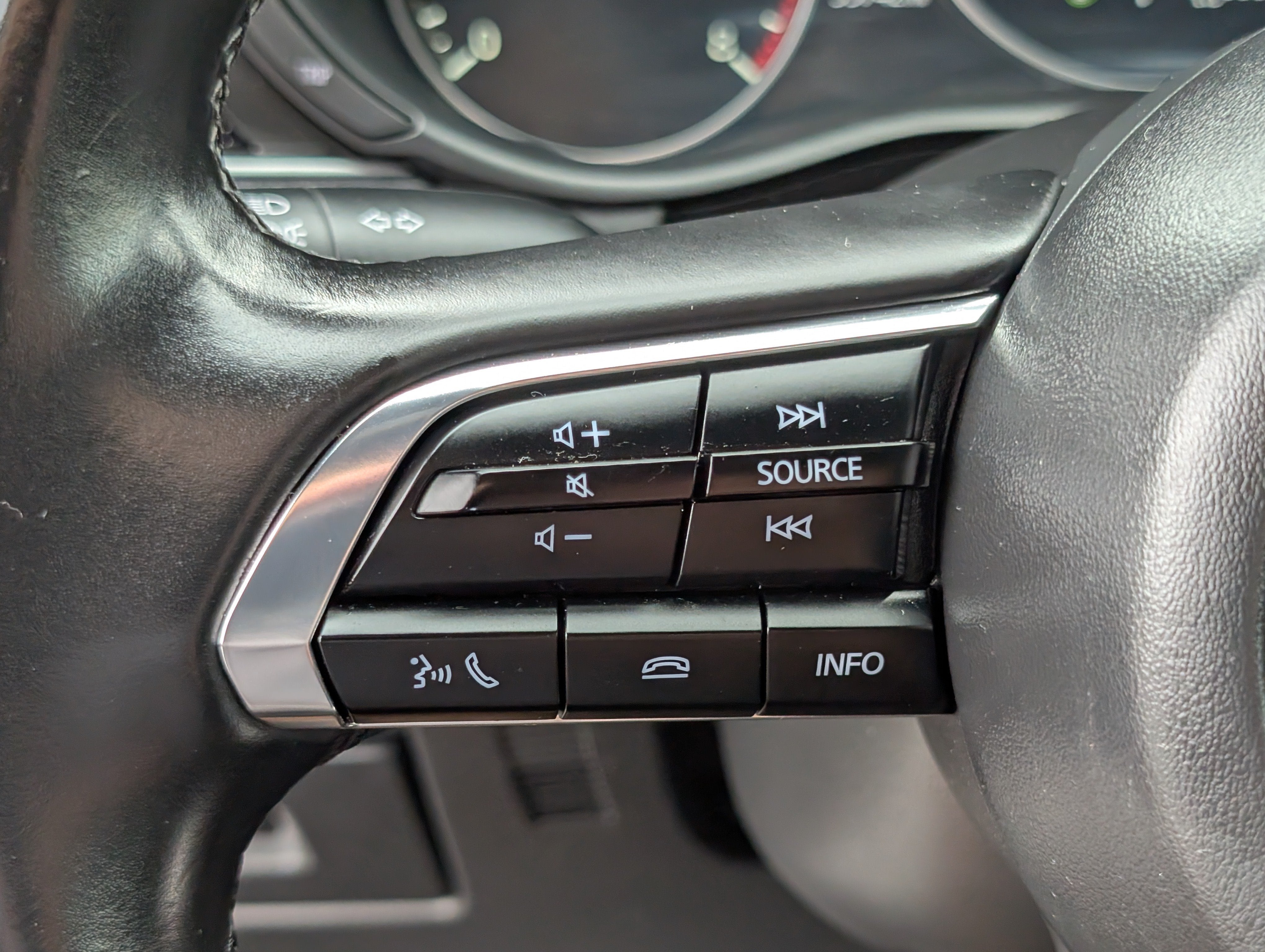 2024 Mazda Mazda3 Hatchback 2.5 S Select Sport