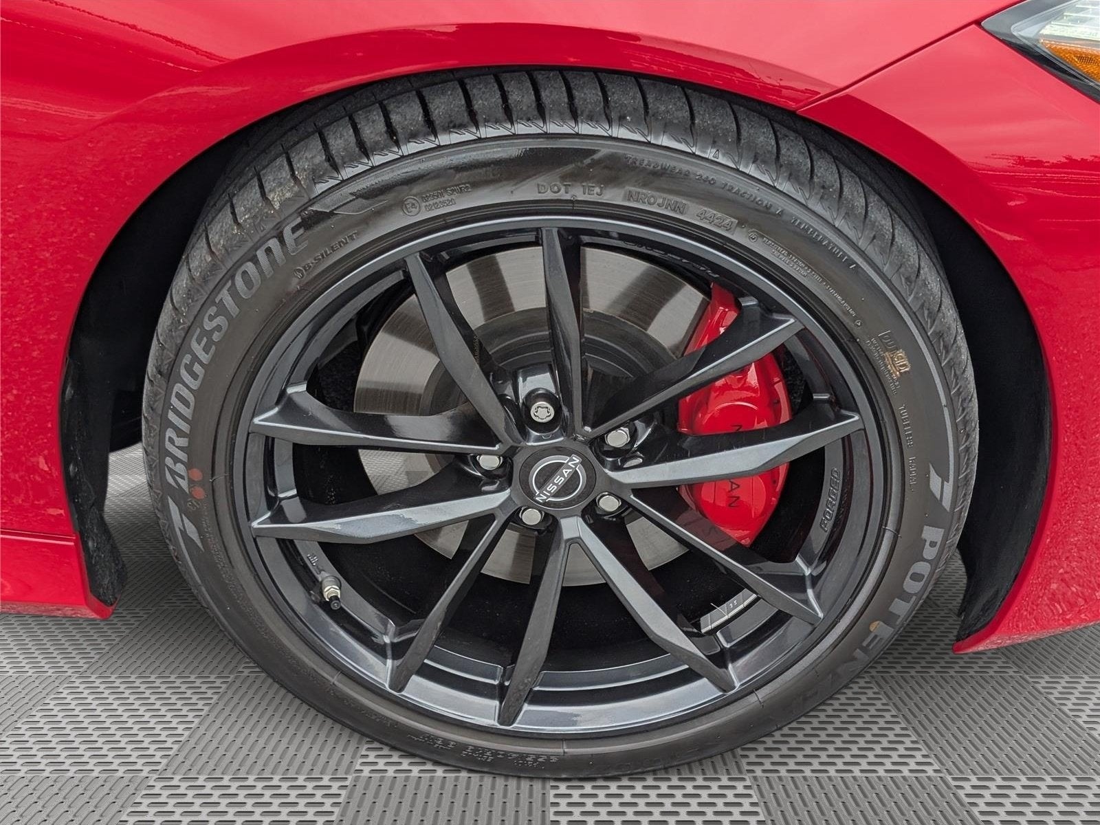2025 Nissan Z Performance
