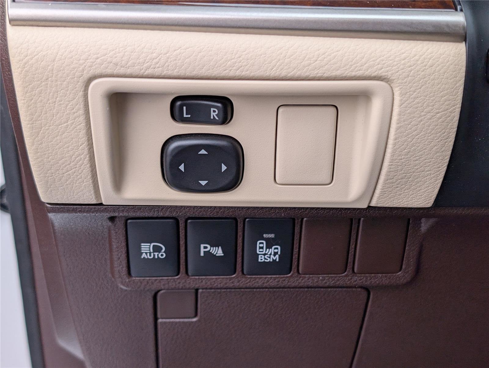 2016 Lexus ES 350 4dr Sdn