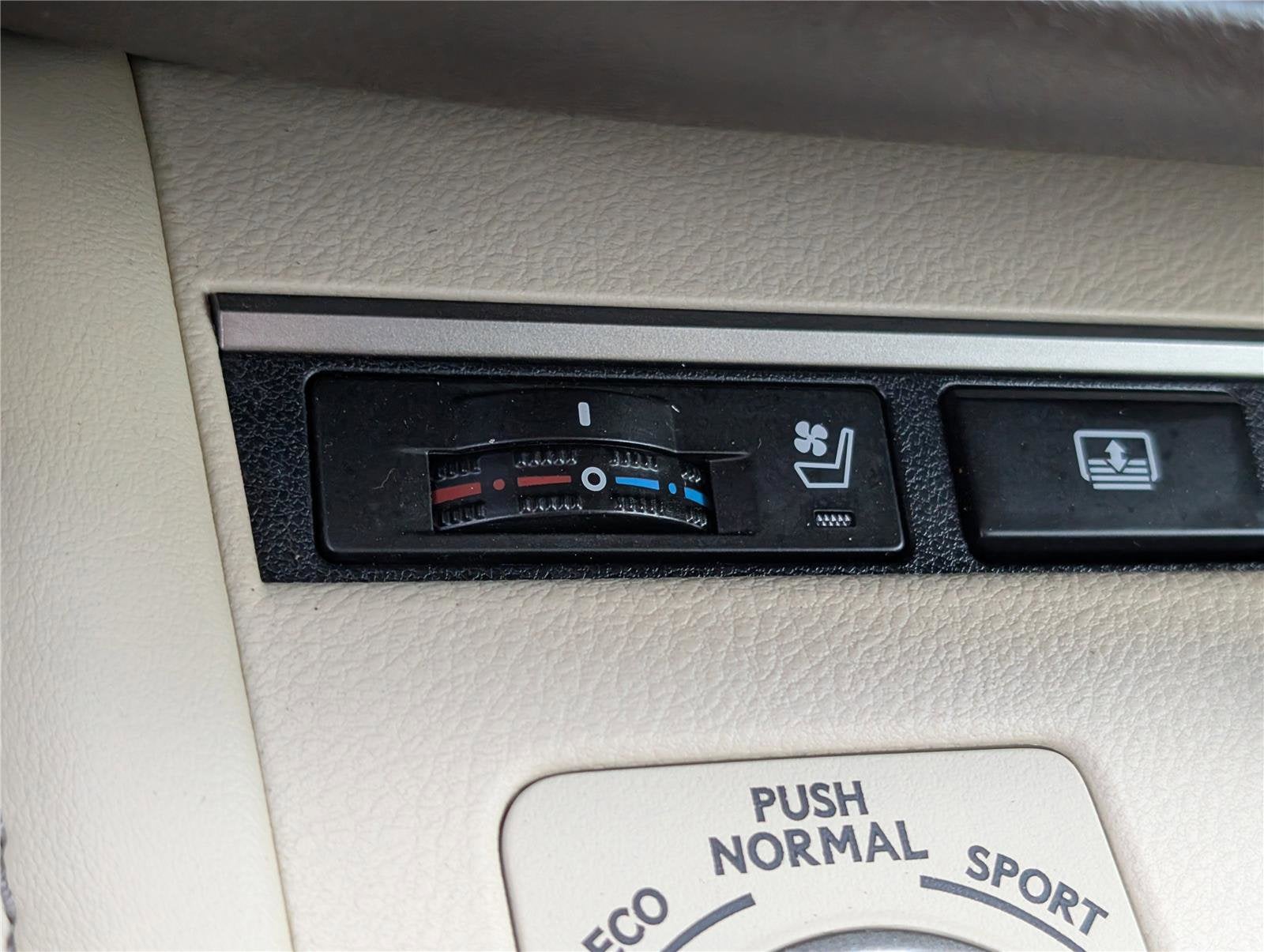 2016 Lexus ES 350 4dr Sdn