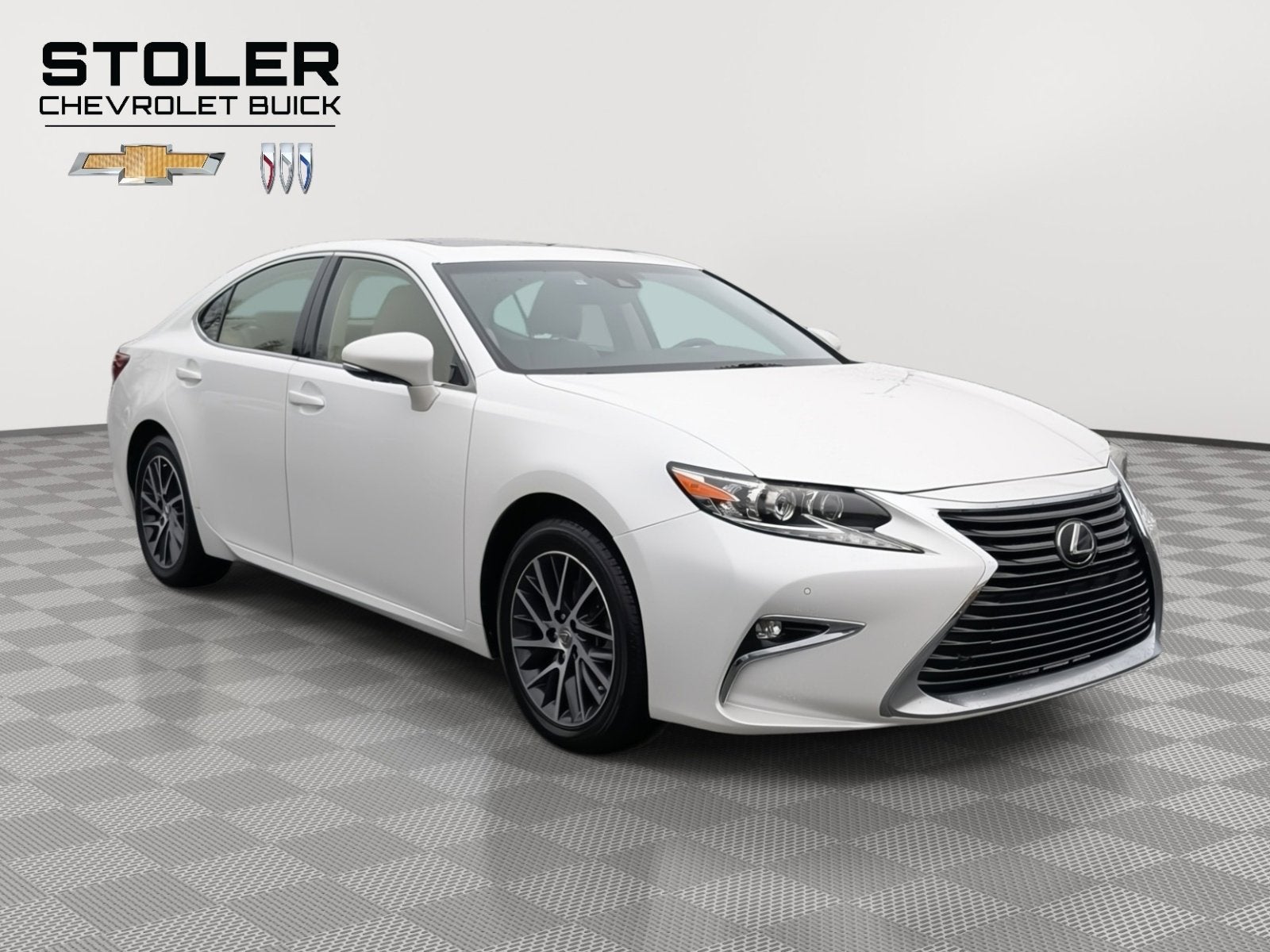 2016 Lexus ES 350 4dr Sdn
