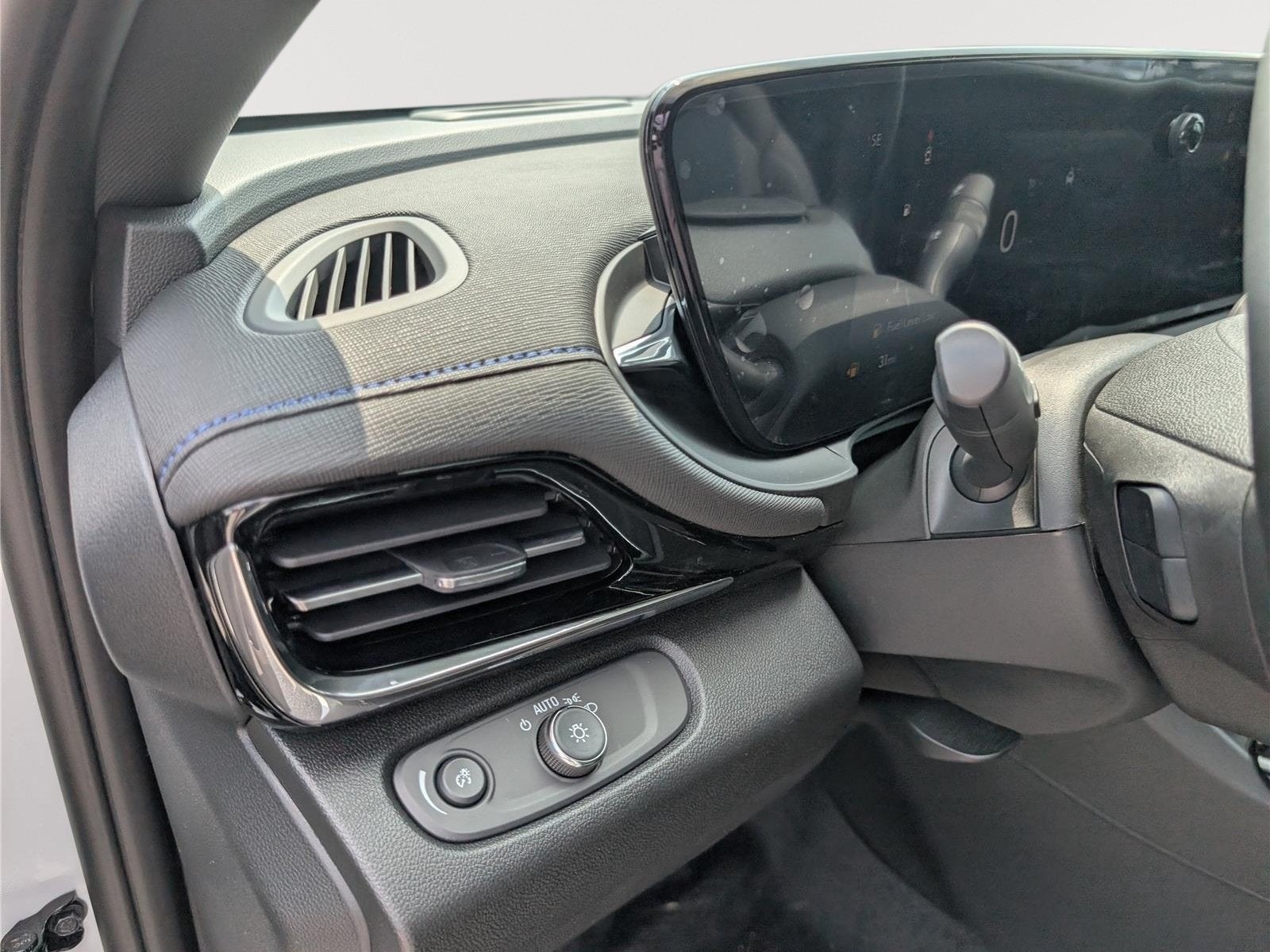 2026 Buick Envista Sport Touring - Photo 20