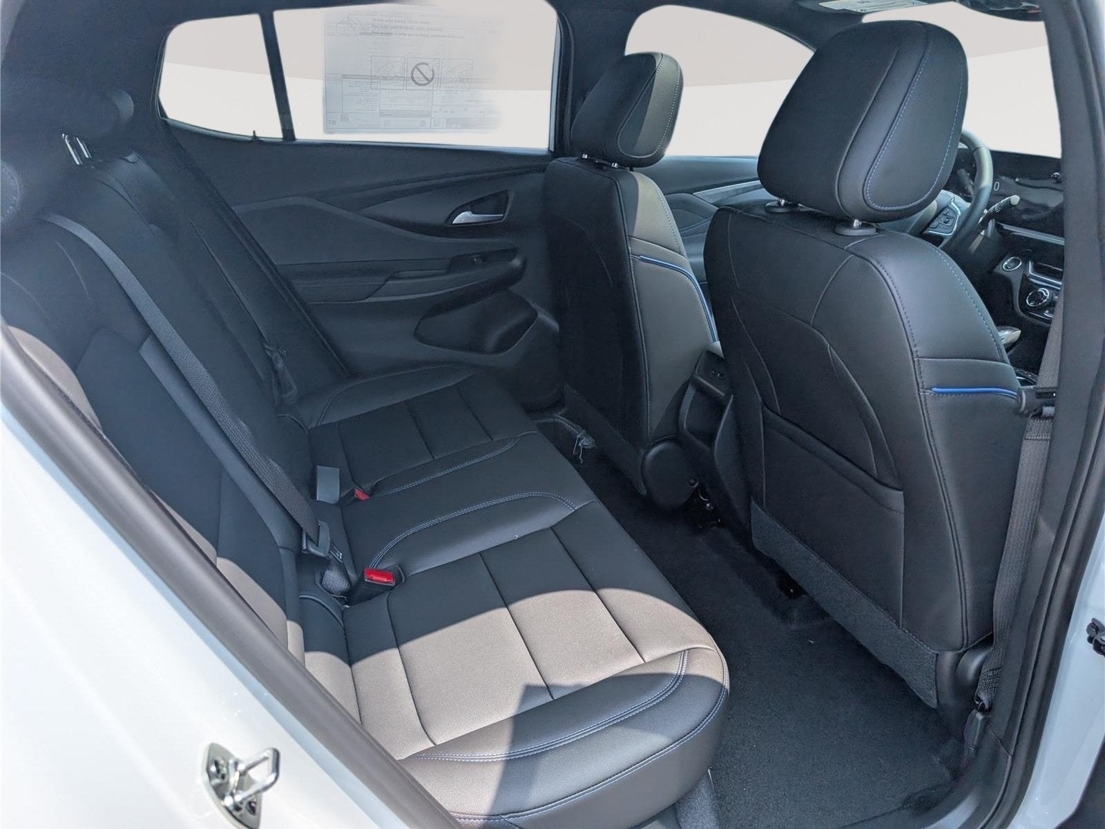 2026 Buick Envista Sport Touring - Photo 7