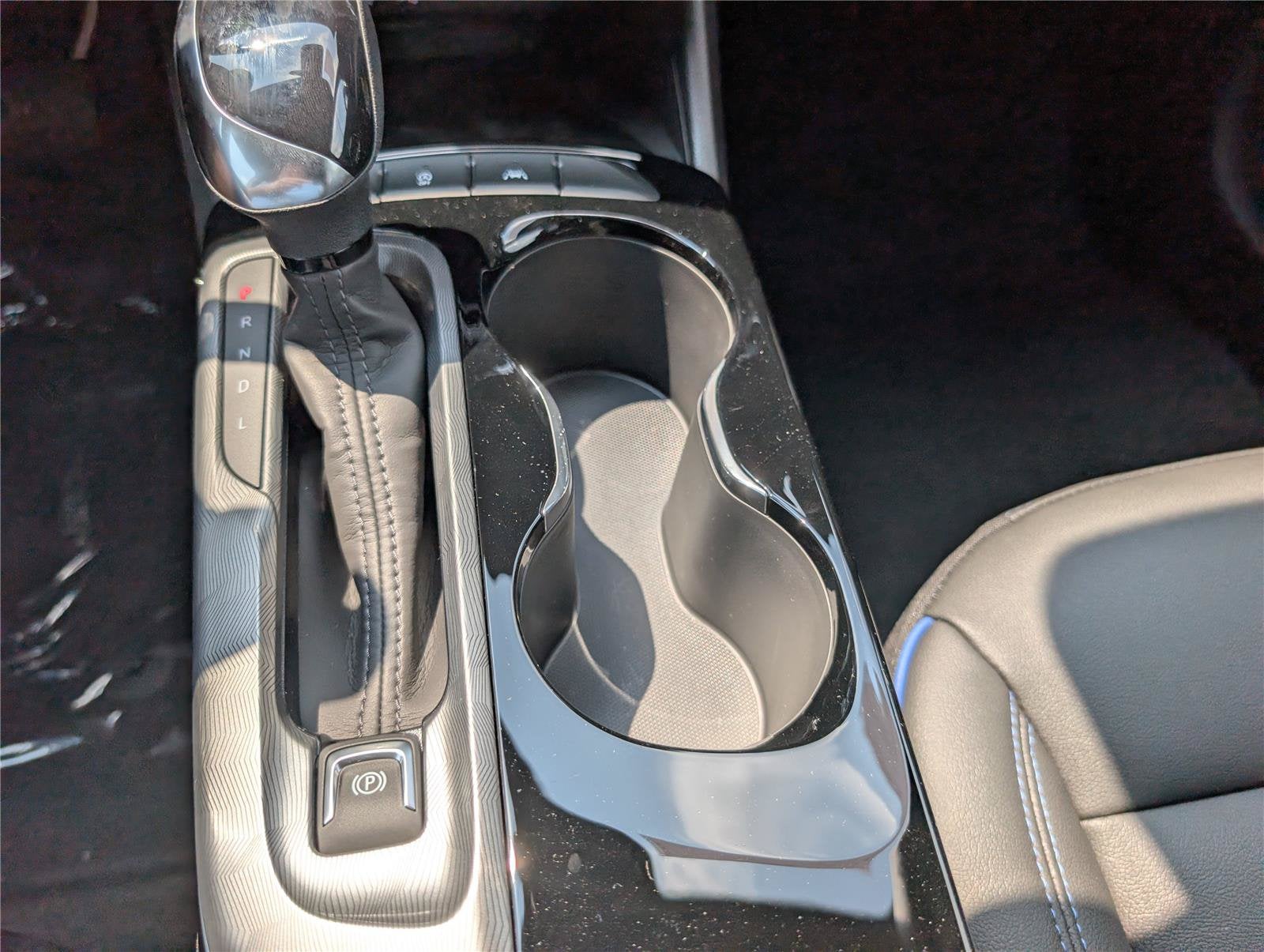2026 Buick Envista Sport Touring - Photo 22