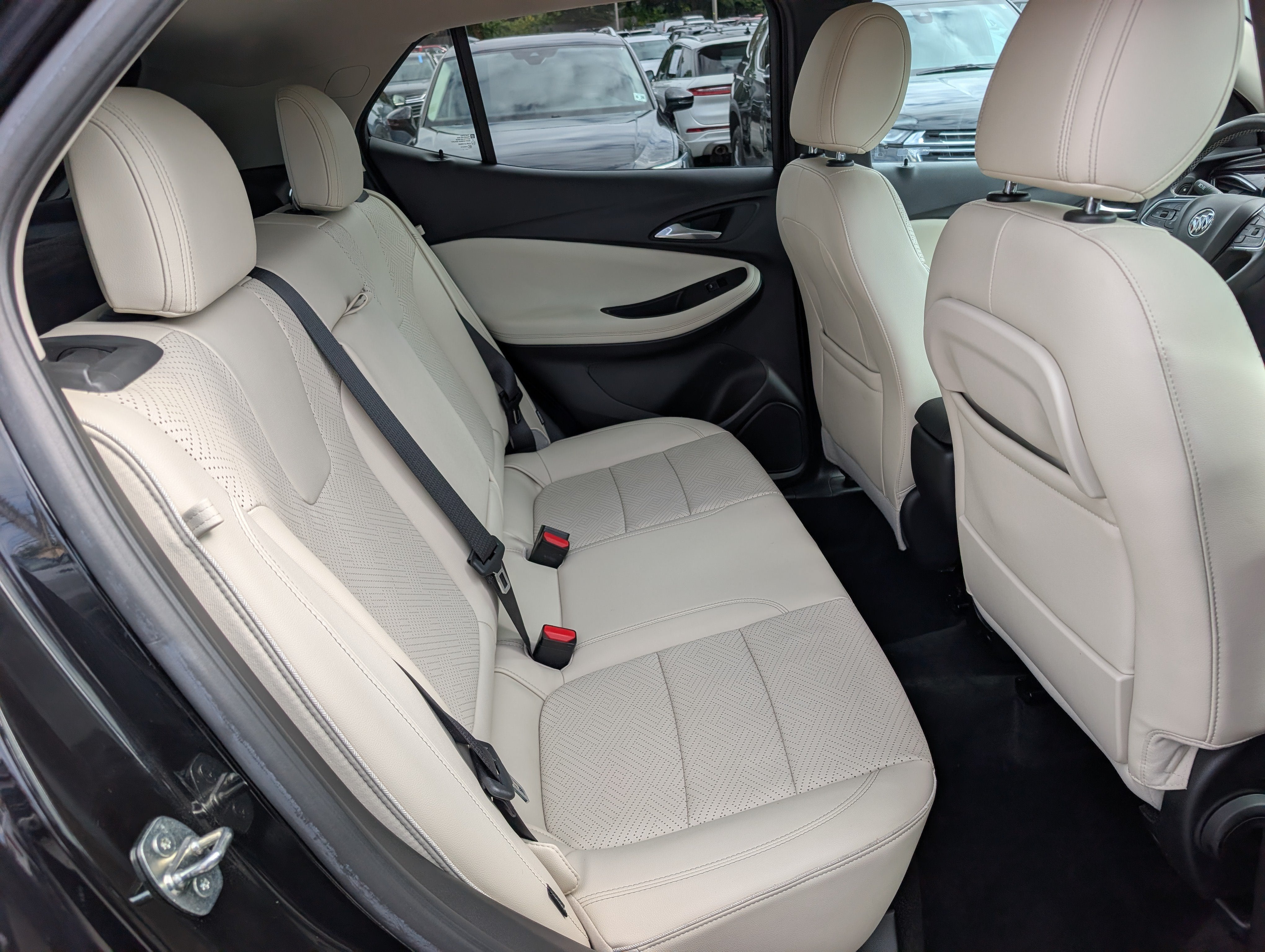 2022 Buick Encore GX Essence
