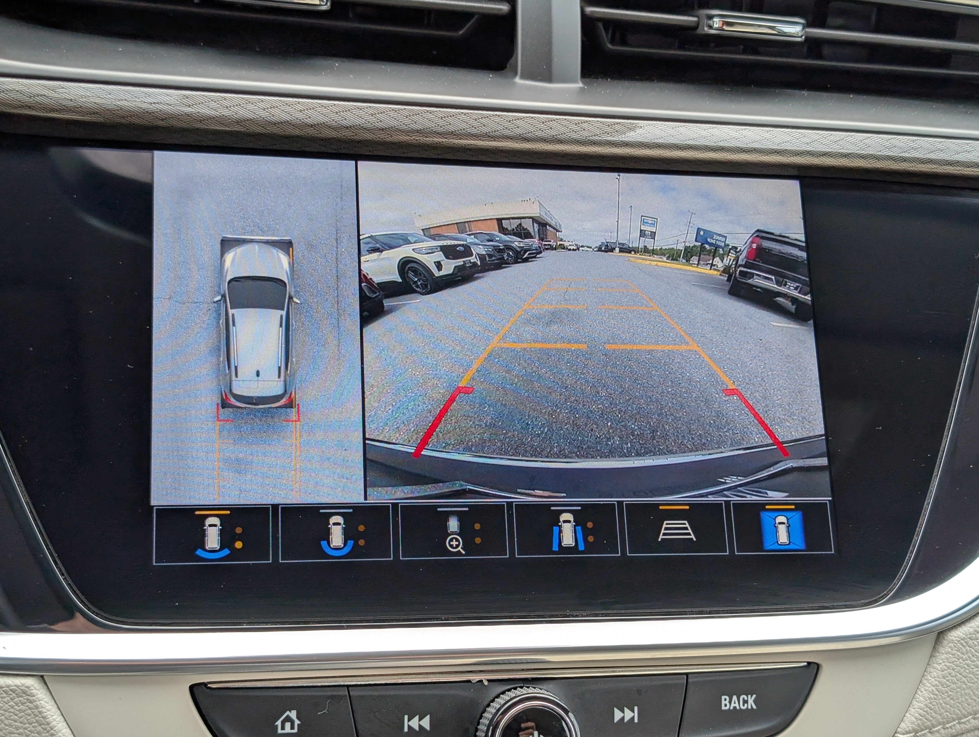 2022 Buick Encore GX Essence