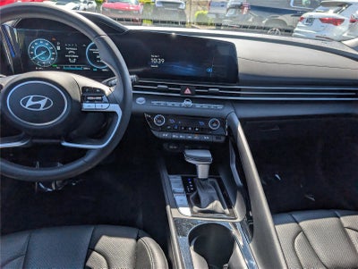 2025 Hyundai Elantra Hybrid Limited