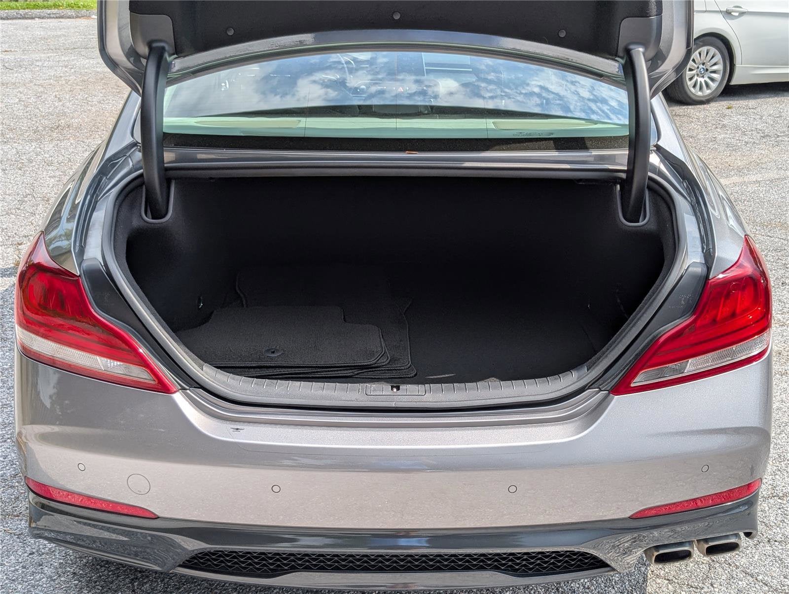 2021 Genesis G70 2.0T