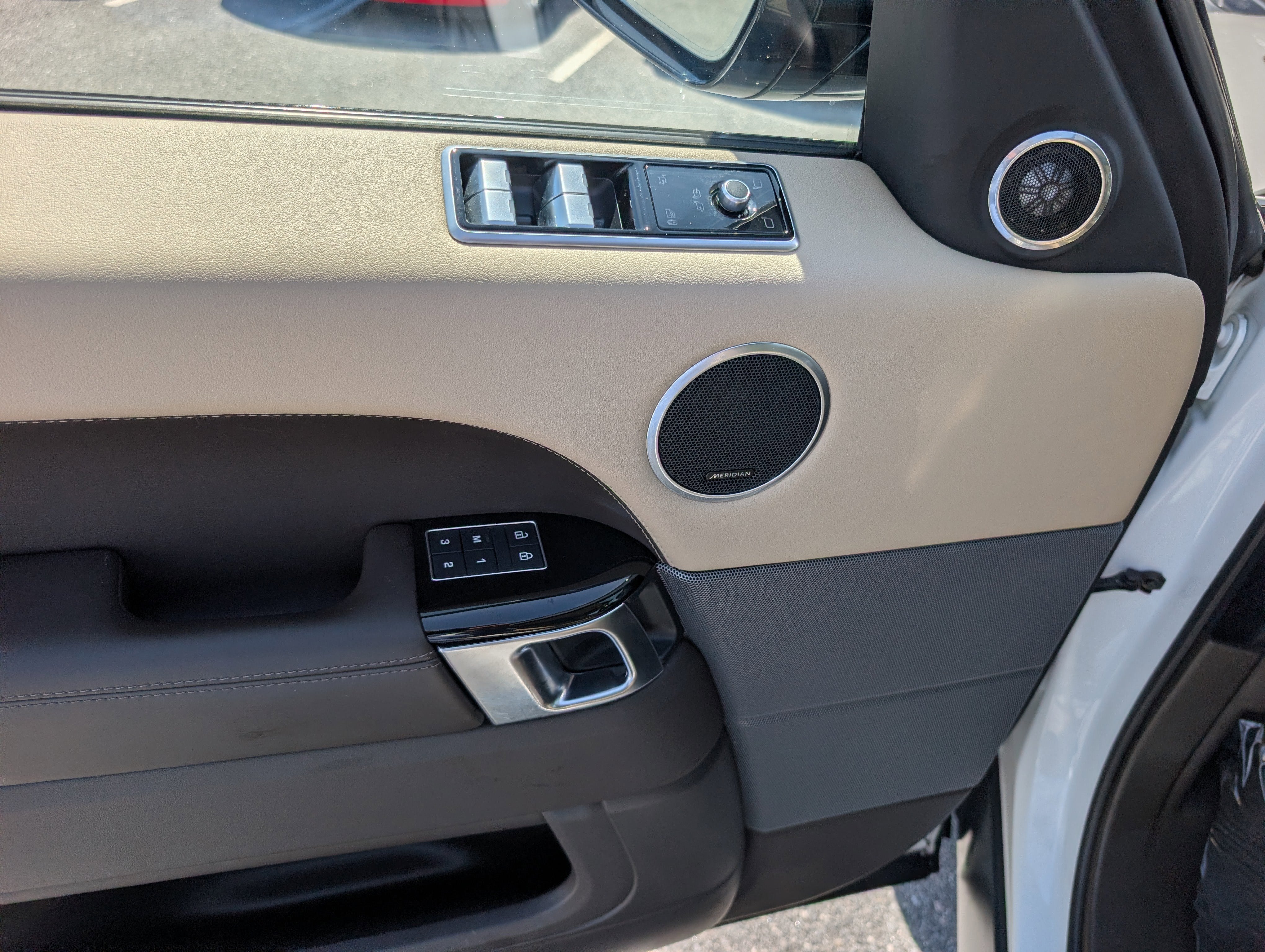 2022 Land Rover Range Rover Sport HSE Silver Edition