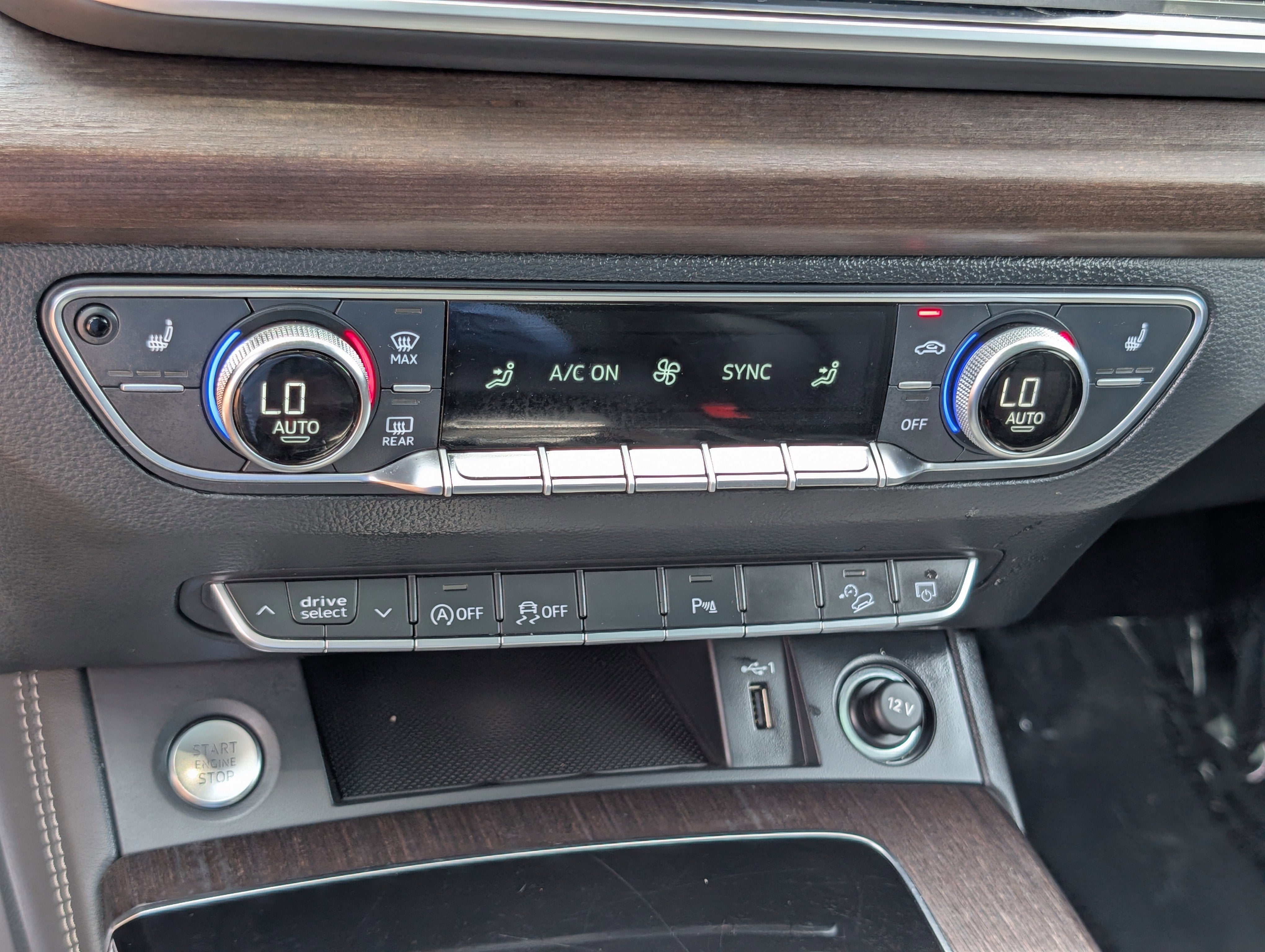2024 Audi Q5 S line Premium Plus